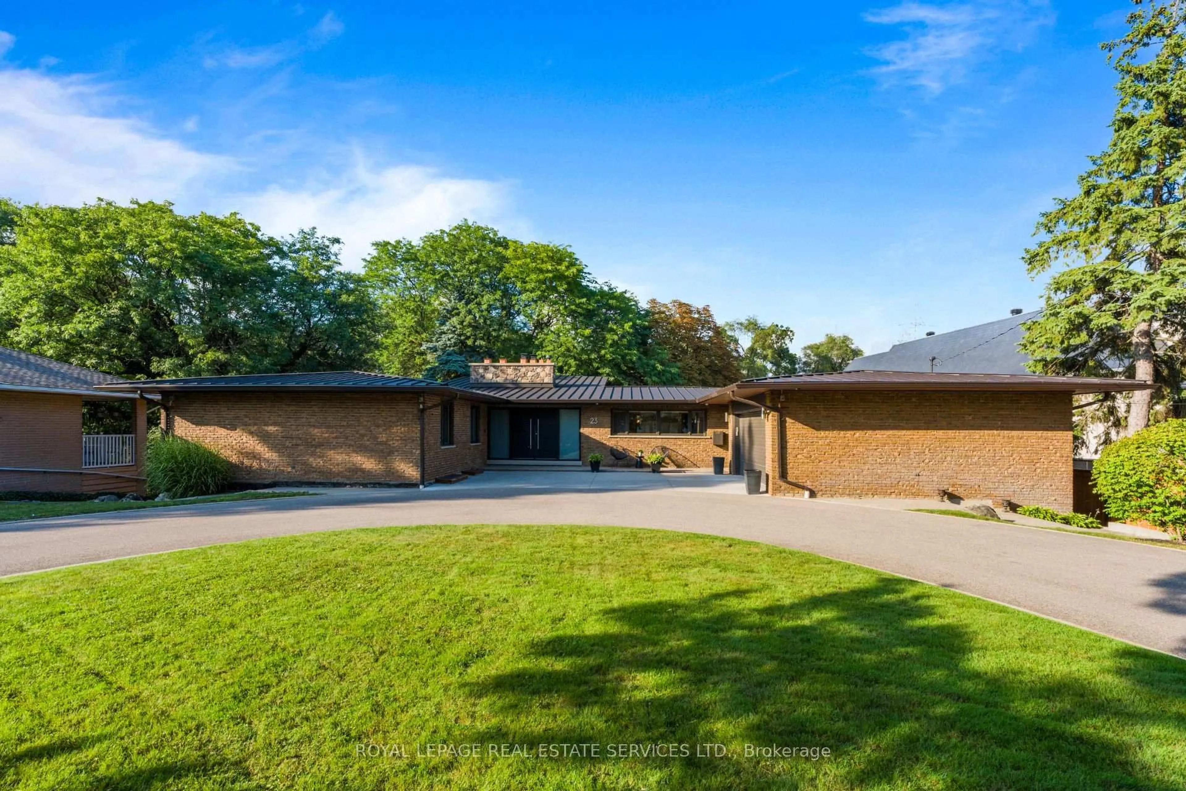 Home with brick exterior material, building for 23 Lorraine Gdns, Toronto Ontario M9B 4Z5