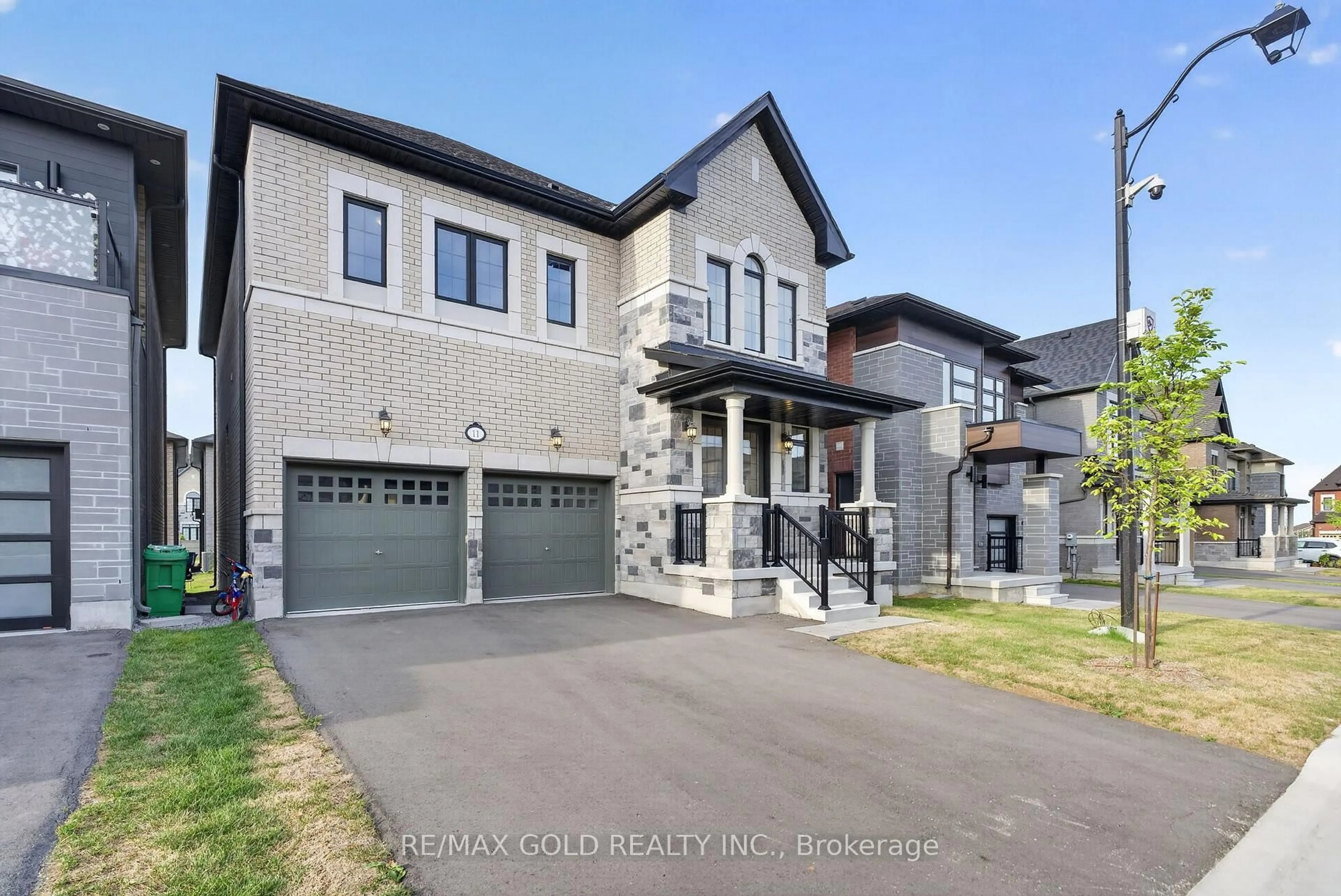 Home with brick exterior material, street for 11 Keyworth Cres, Brampton Ontario L6R 4E9