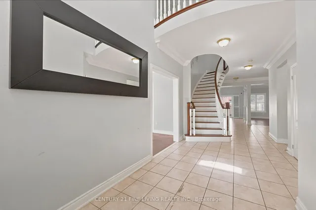 38 EIFFEL Blvd, Brampton 3