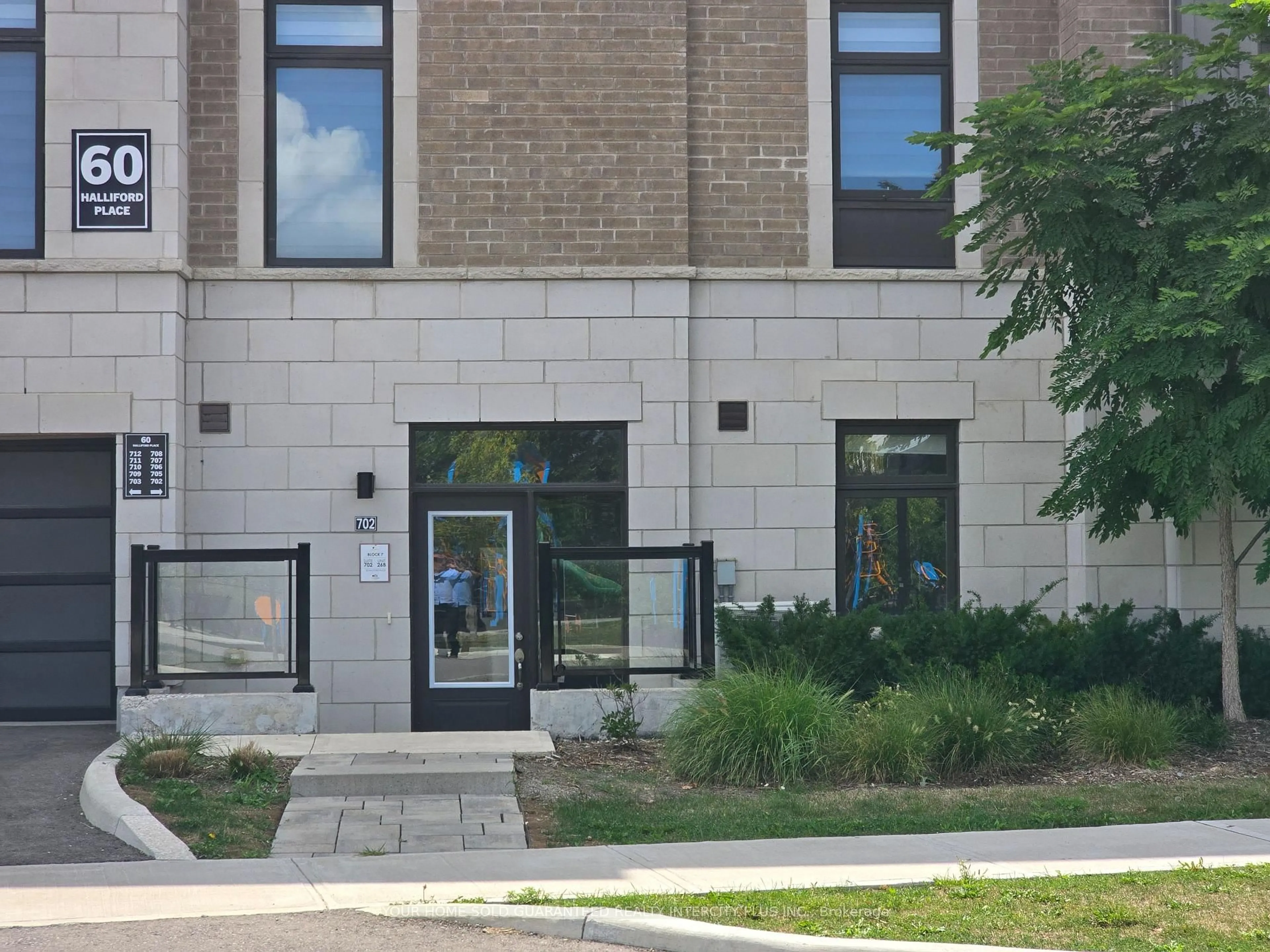 Unknown for 60 Halliford Pl #702, Brampton Ontario L6P 4R1