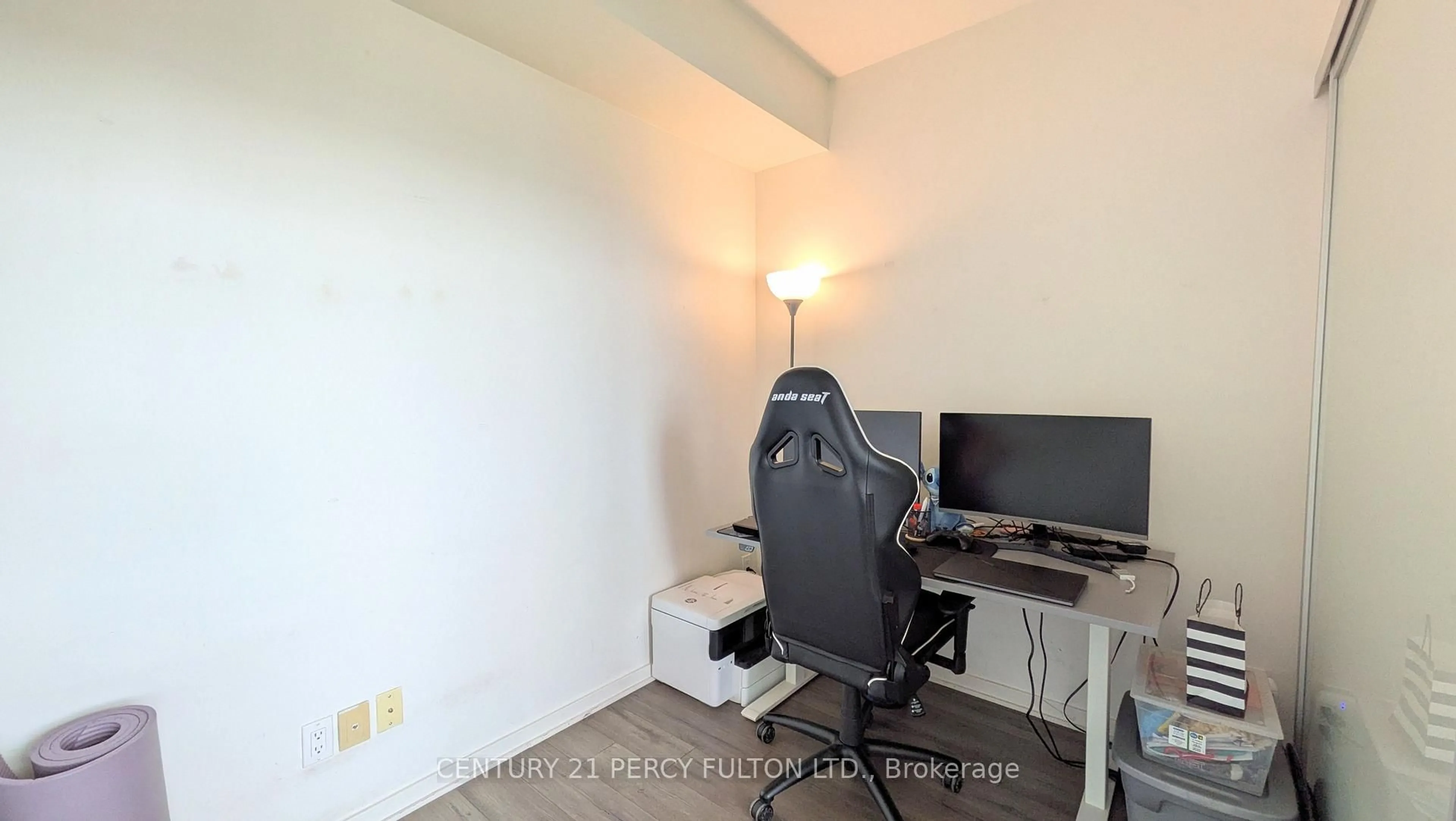 A pic of a room for 105 The Queensway #3505, Toronto Ontario M6S 5B5