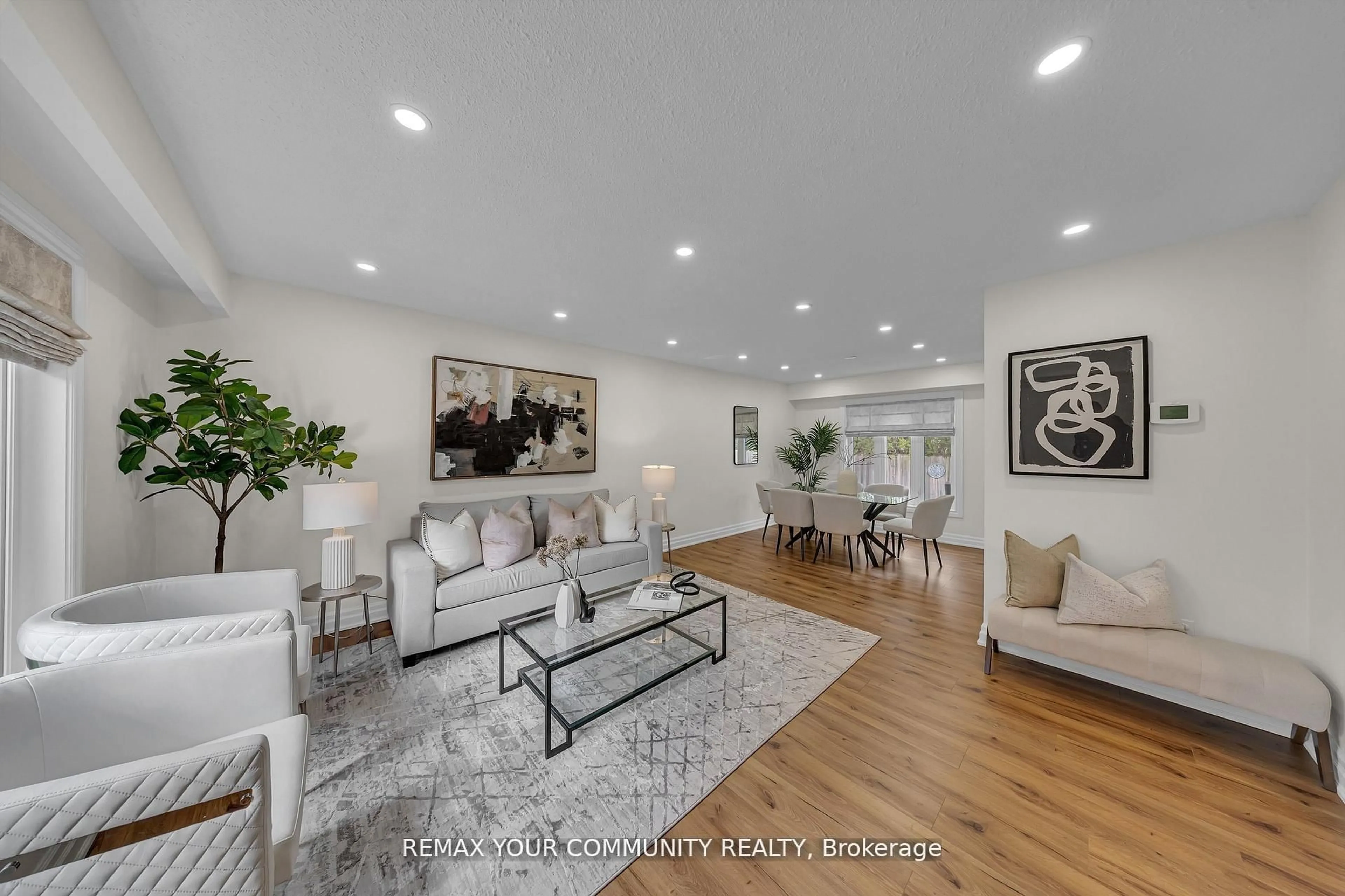 Living room with furniture, unknown for 22 Madelaine Cres, Brampton Ontario L6S 2Y9