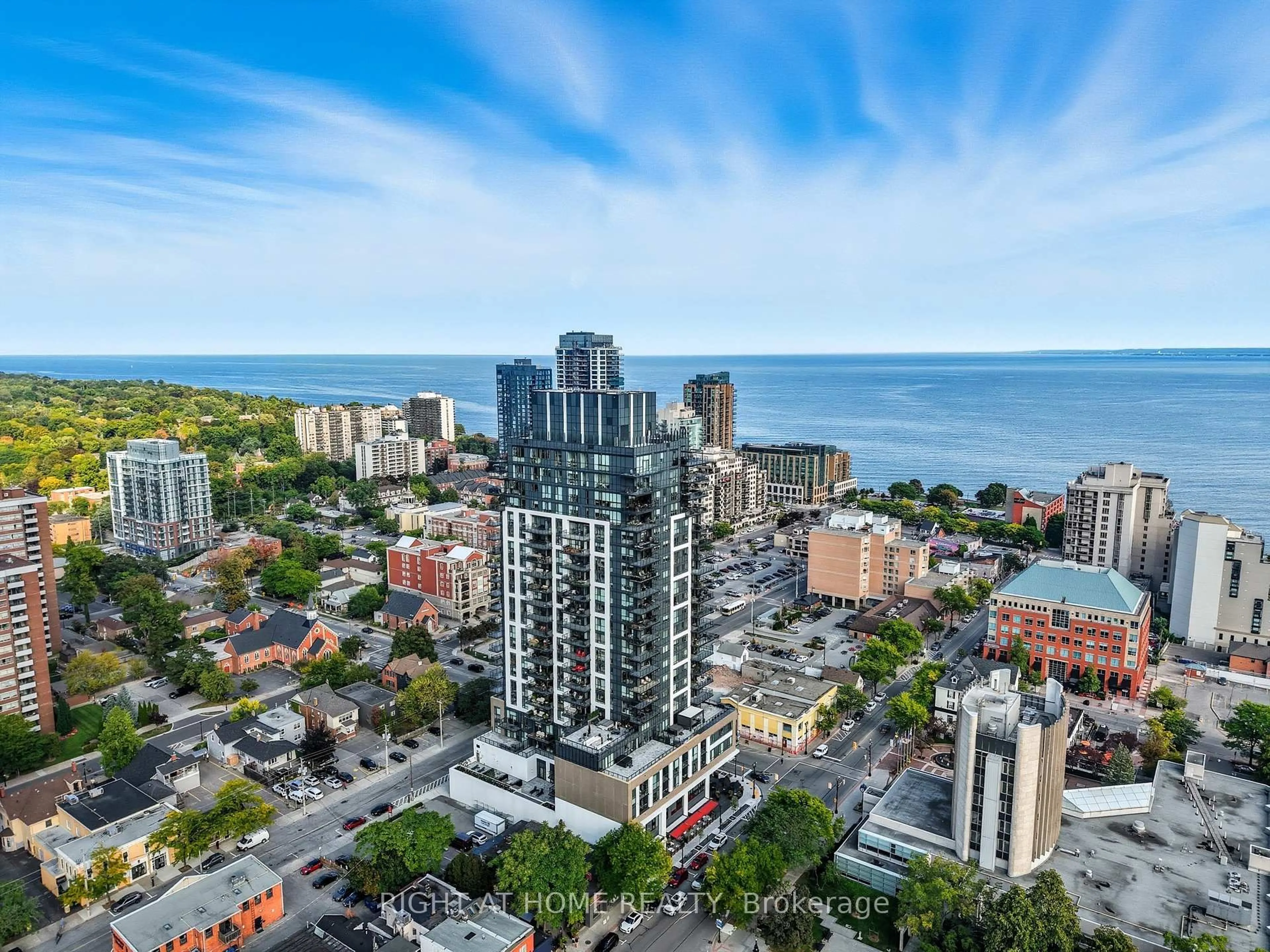 A pic from outside/outdoor area/front of a property/back of a property/a pic from drone, city buildings view from balcony for 2007 James St #2002, Burlington Ontario L7R 0G7