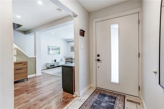 2488 Brookhurst Rd, Mississauga 5
