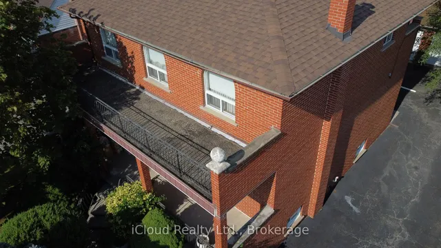 9 Benalto Rd, Toronto 3