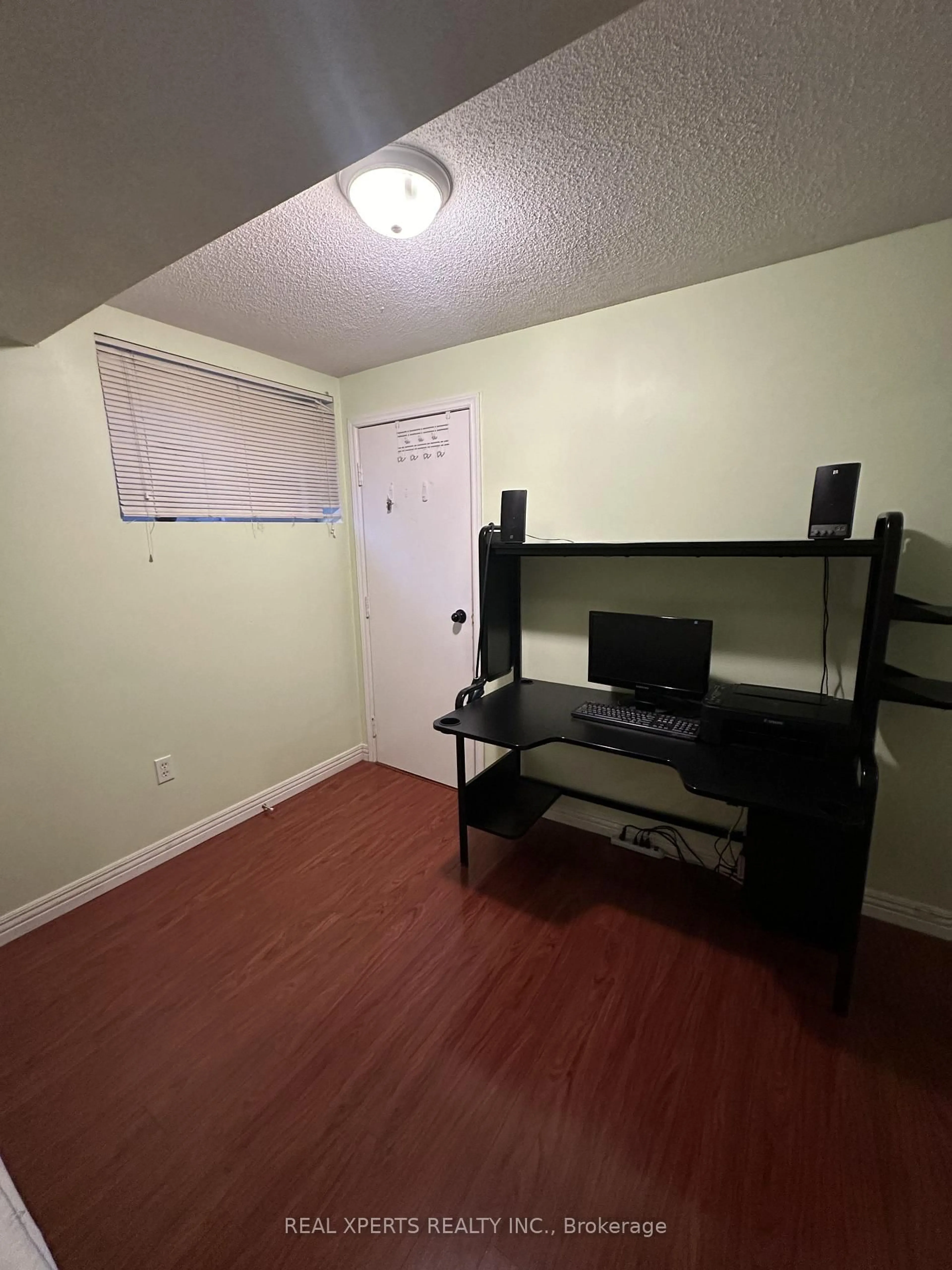 A pic of a room for 384 Cook Rd, Toronto Ontario M3J 0A8