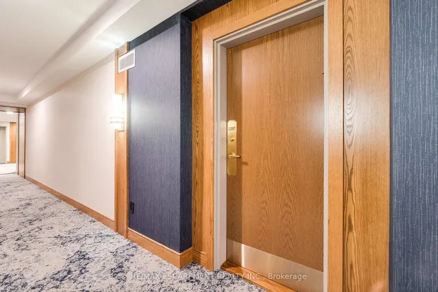5250 Lakeshore Rd #1207, Burlington 5