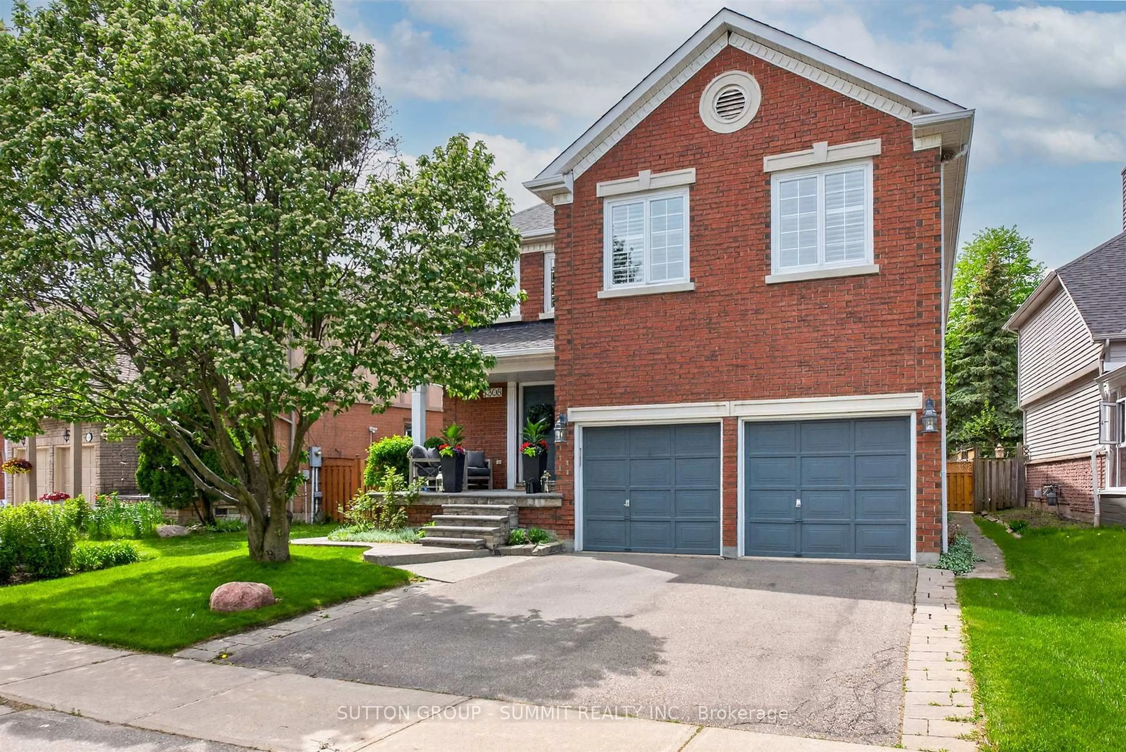 Home with brick exterior material, street for 5308 MIDDLEBURY Dr, Mississauga Ontario L5M 5E5