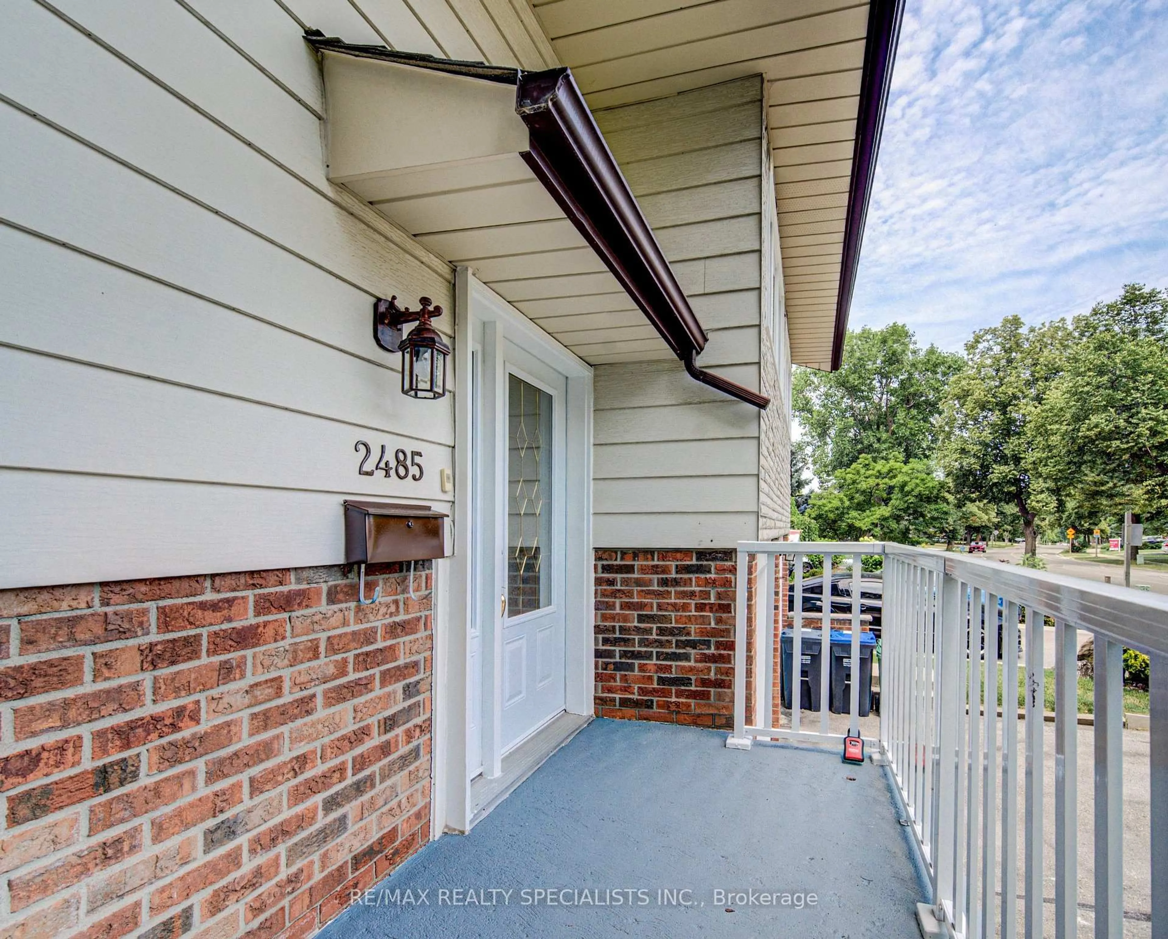 Unknown for 2485 Council Ring Rd, Mississauga Ontario L5L 1E8