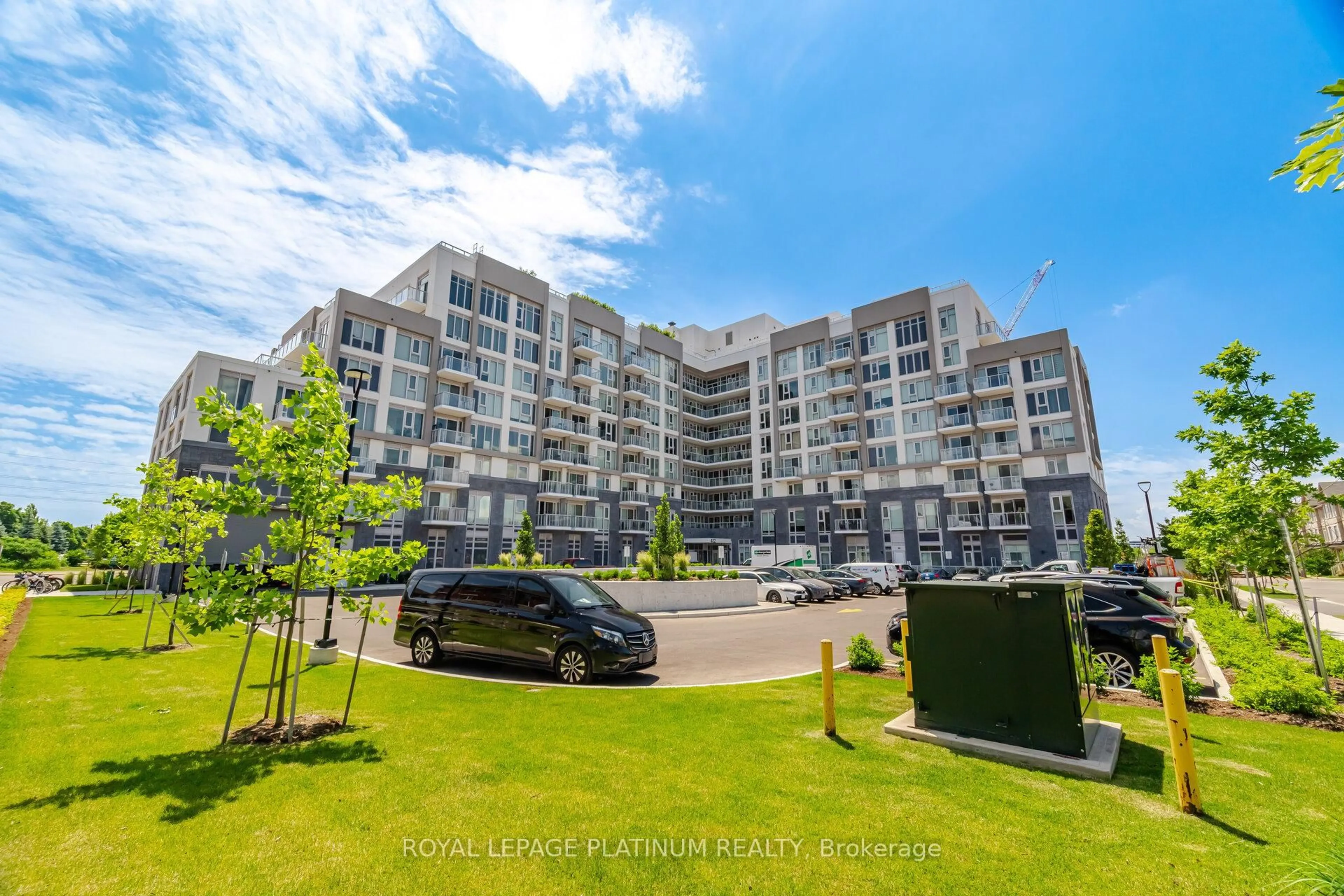 A pic from outside/outdoor area/front of a property/back of a property/a pic from drone, unknown for 412 Silver Maple Rd #311, Oakville Ontario L6H 7E3