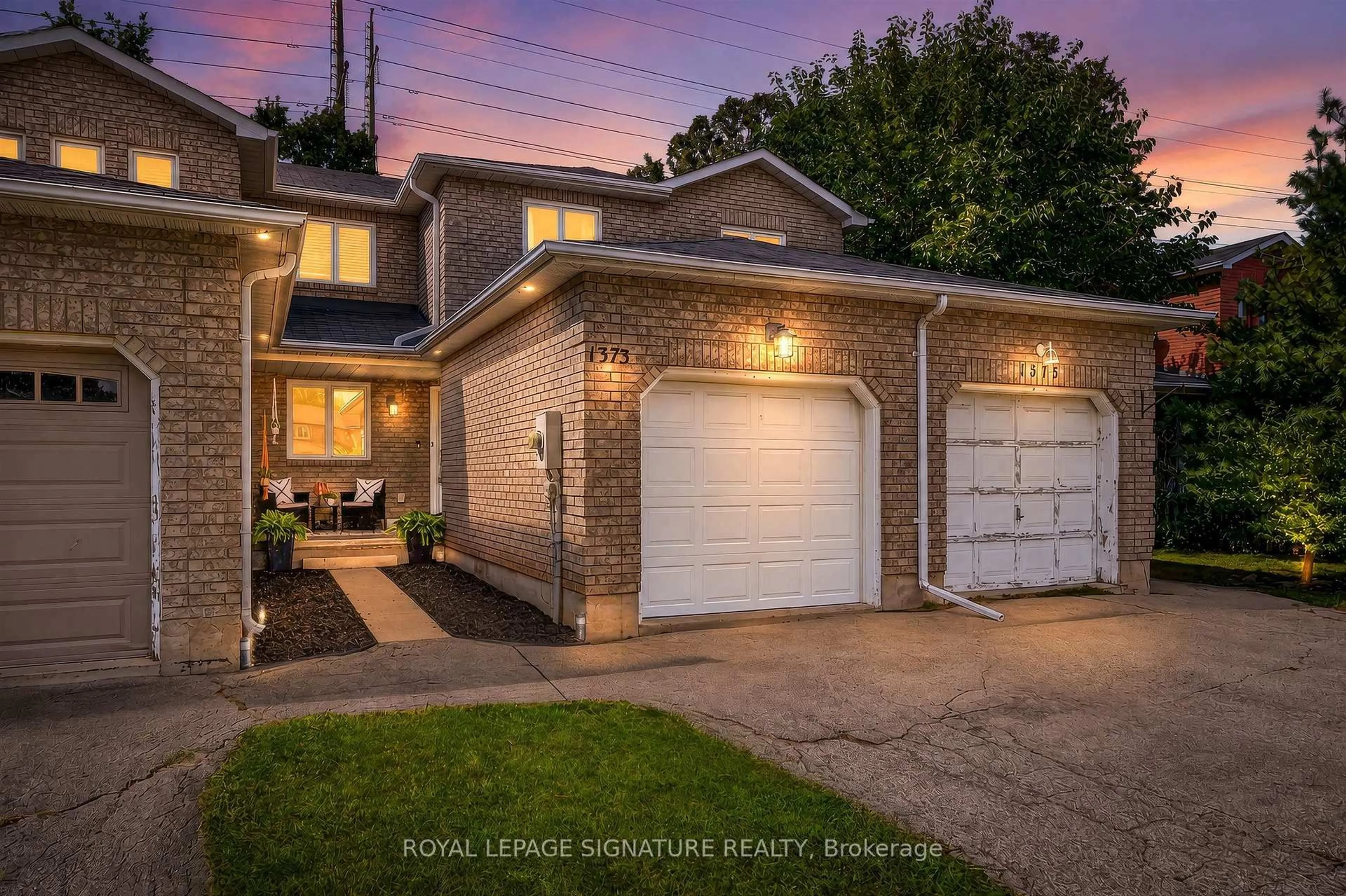 Home with brick exterior material, street for 1373 Treeland St, Burlington Ontario L7R 4P4