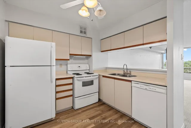 26 Hanover Rd #609, Brampton 3
