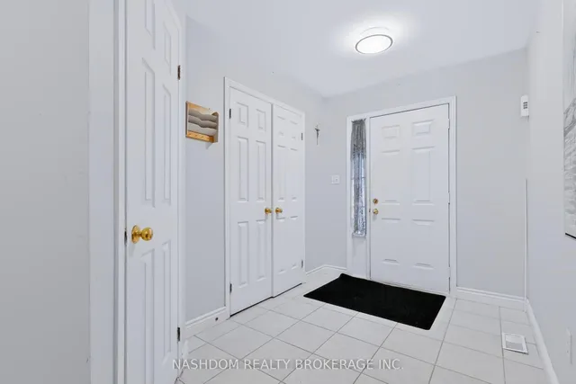 1283 Blanshard Dr #14, Burlington 3