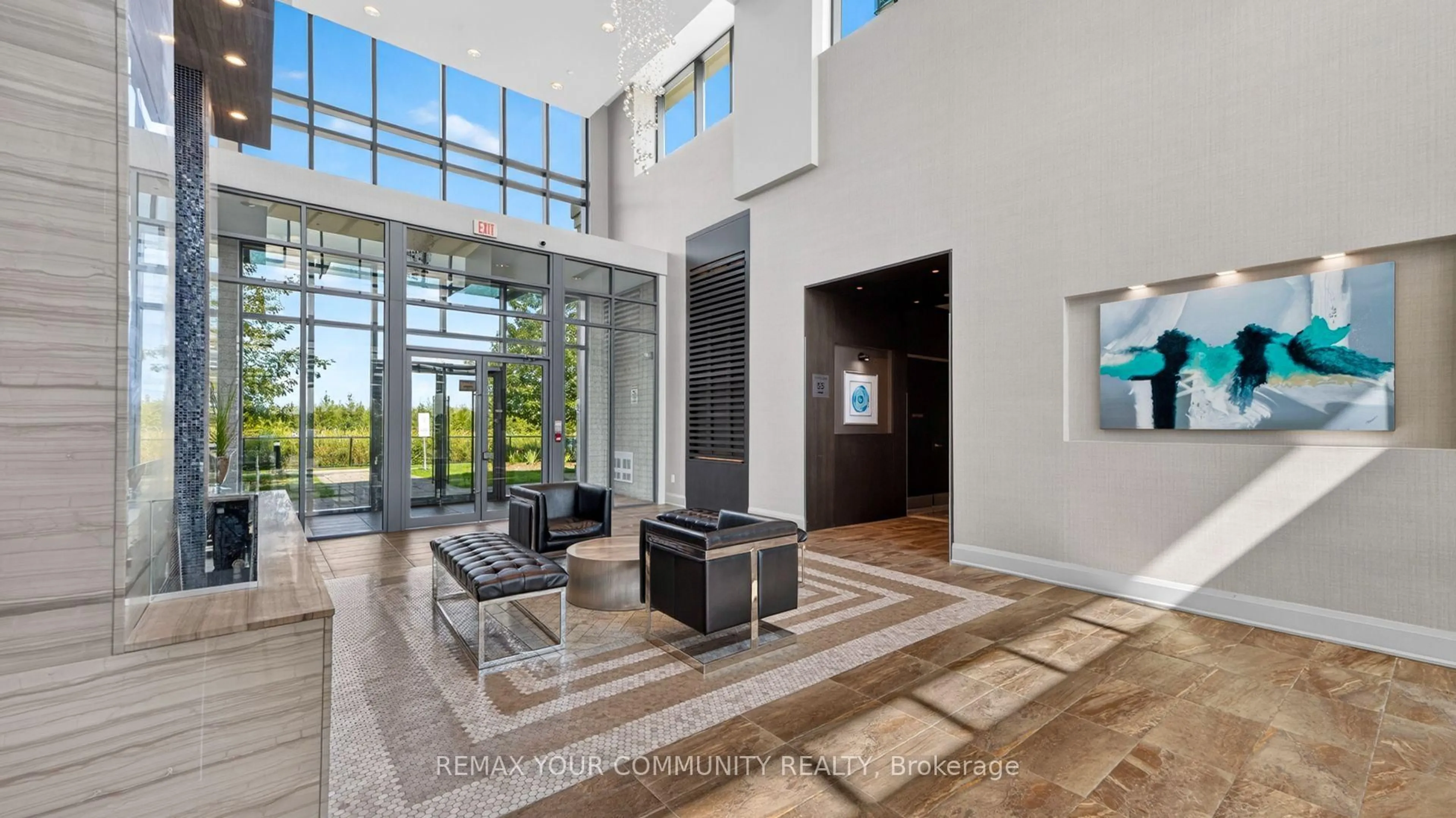 Indoor foyer for 55 Yorkland Blvd #610, Brampton Ontario L6P 4K9