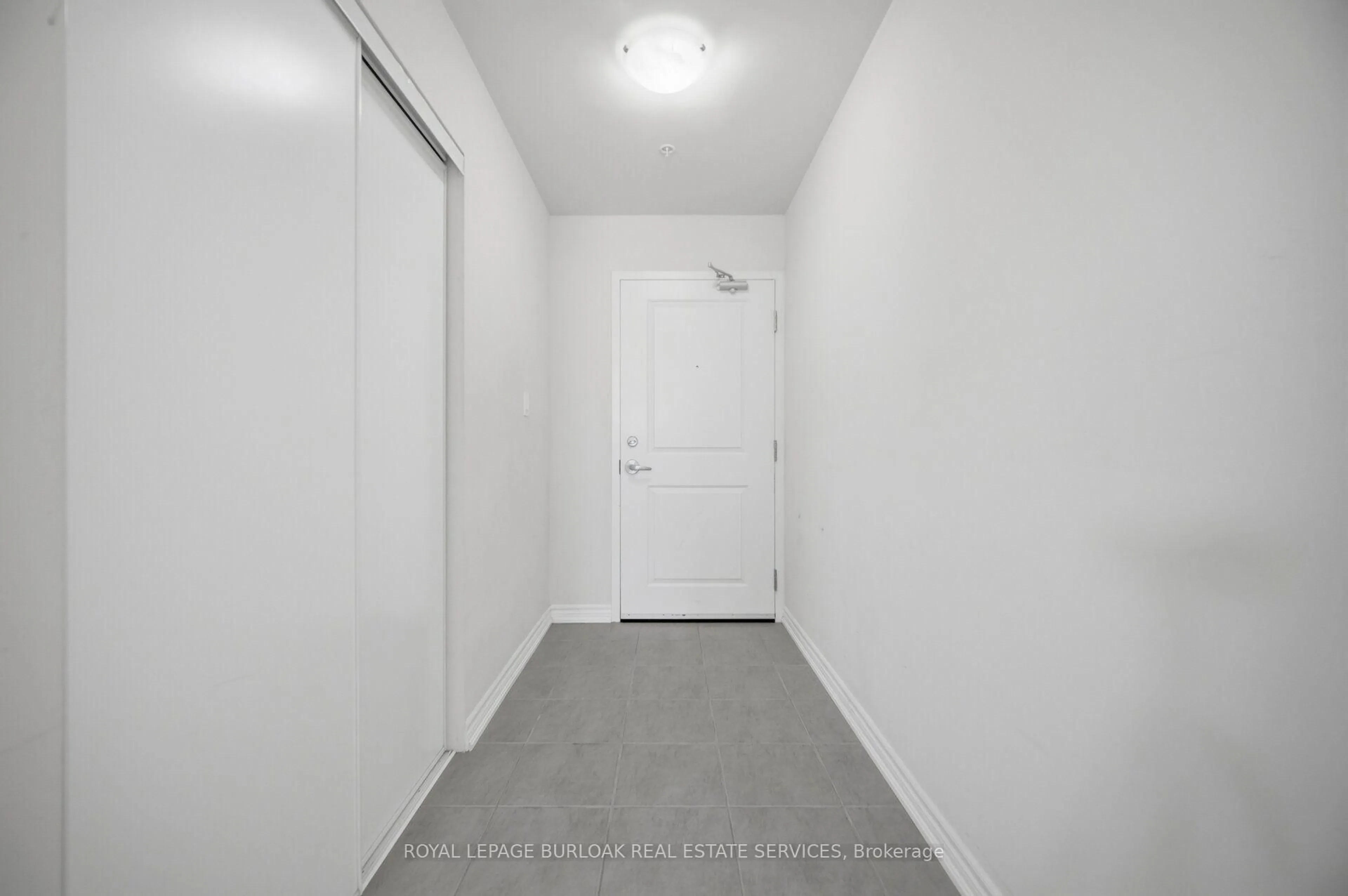 A pic of a room for 650 Sauve St #107, Milton Ontario L9T 9A8