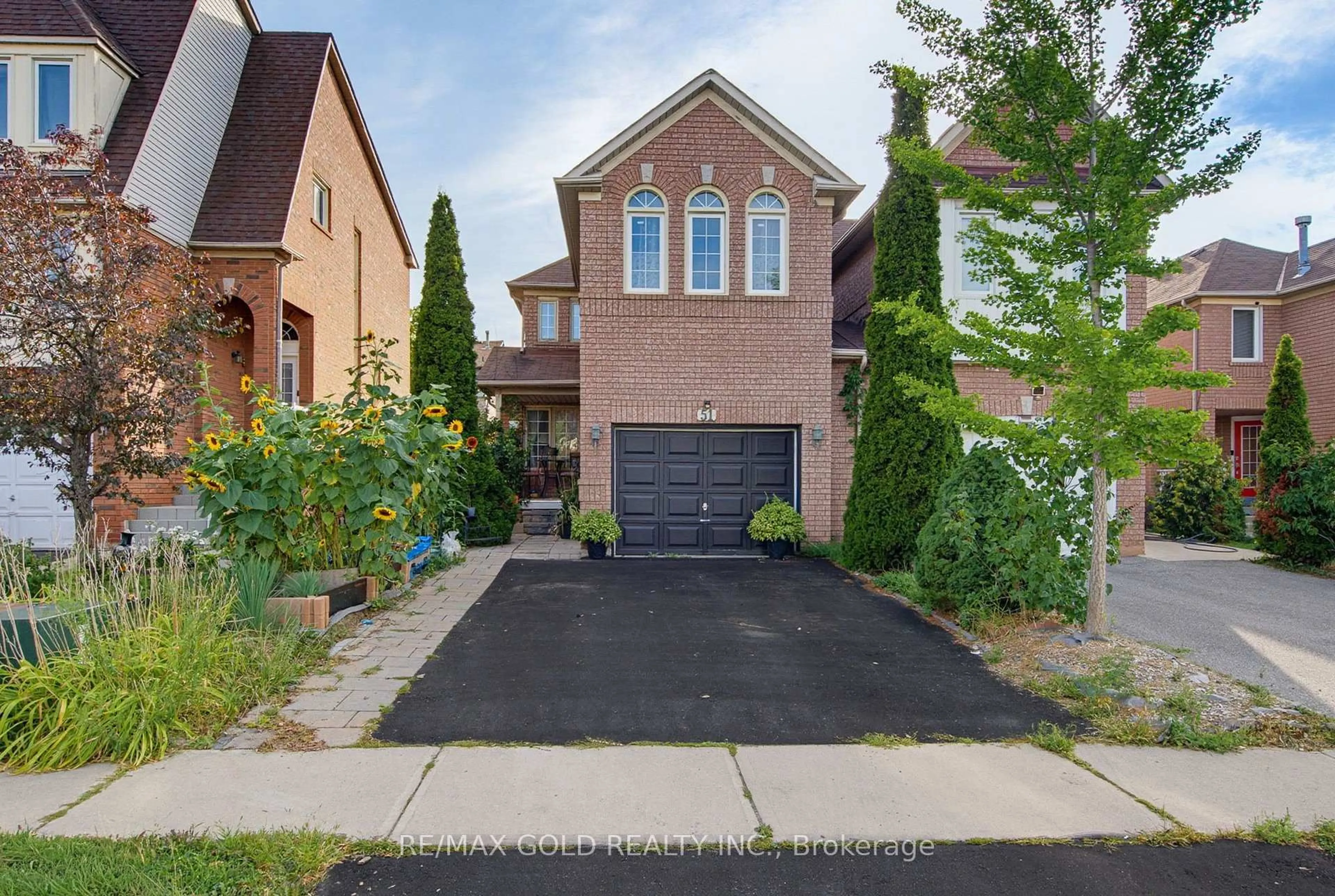 Home with brick exterior material, street for 51 Alaskan Summit Crt, Brampton Ontario L6R 1N9