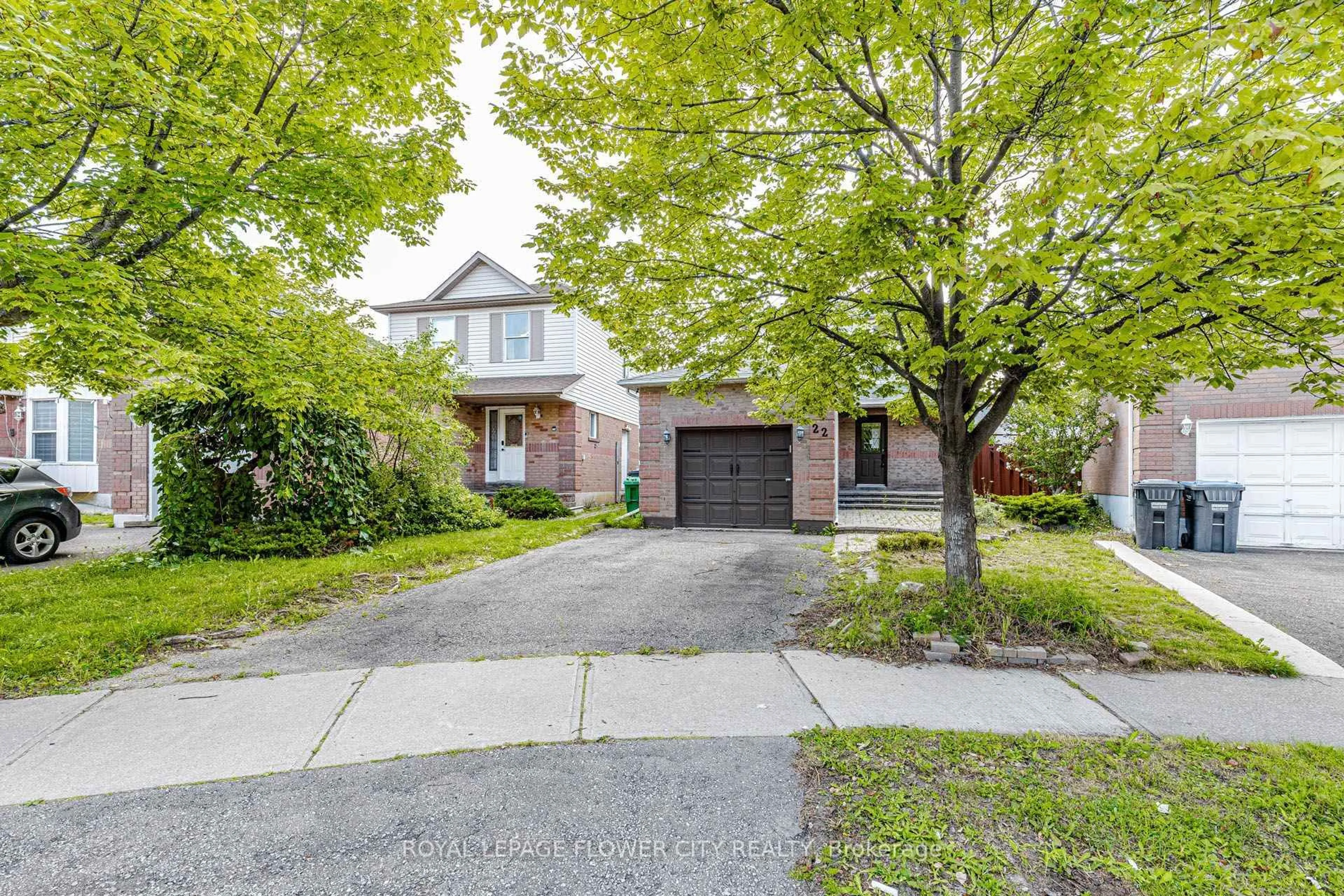 Home with brick exterior material, street for 22 Wallingford Crt, Brampton Ontario L6Y 4V7