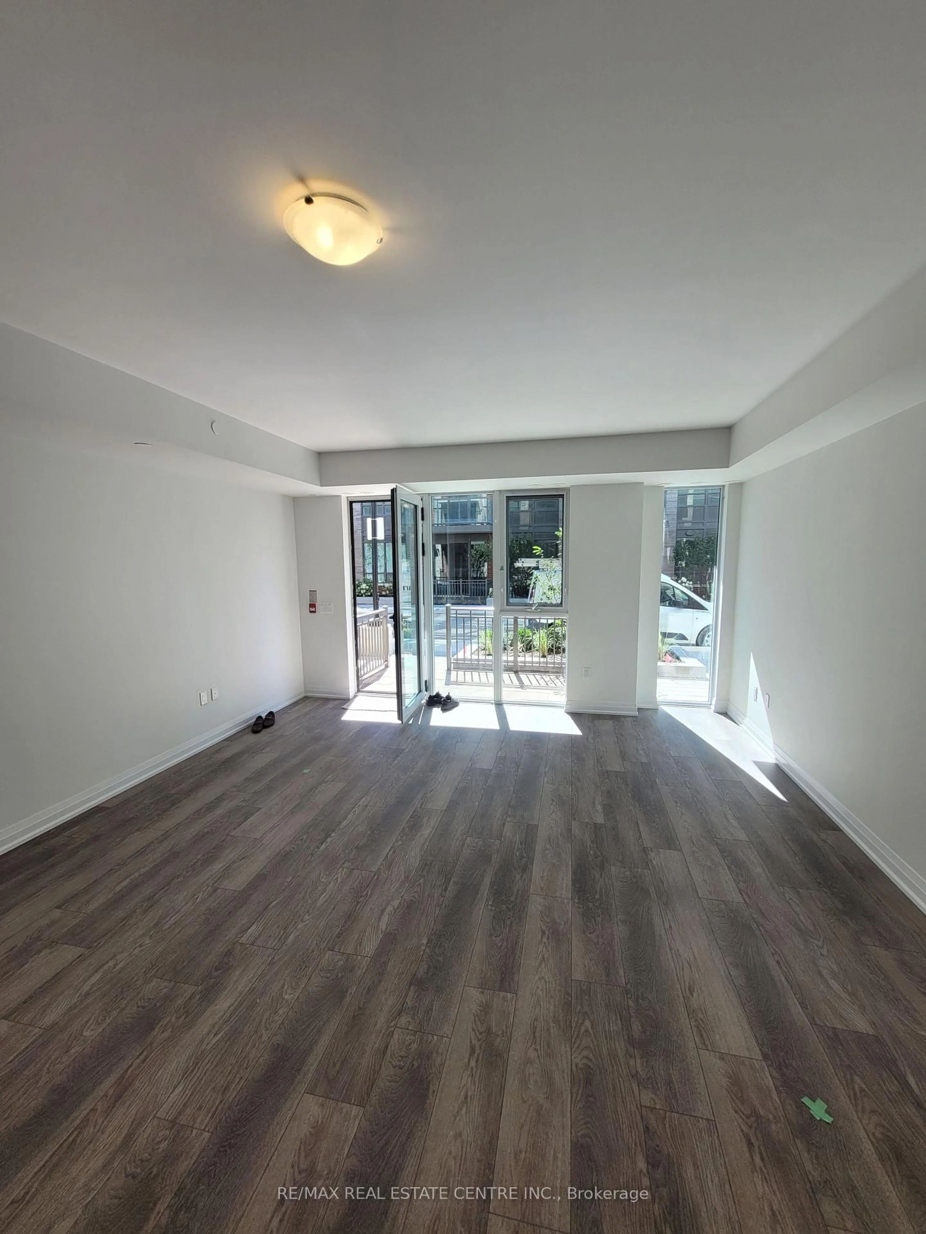 A pic of a room for 75 Attmar Dr #140, Brampton Ontario L6P 0Y6