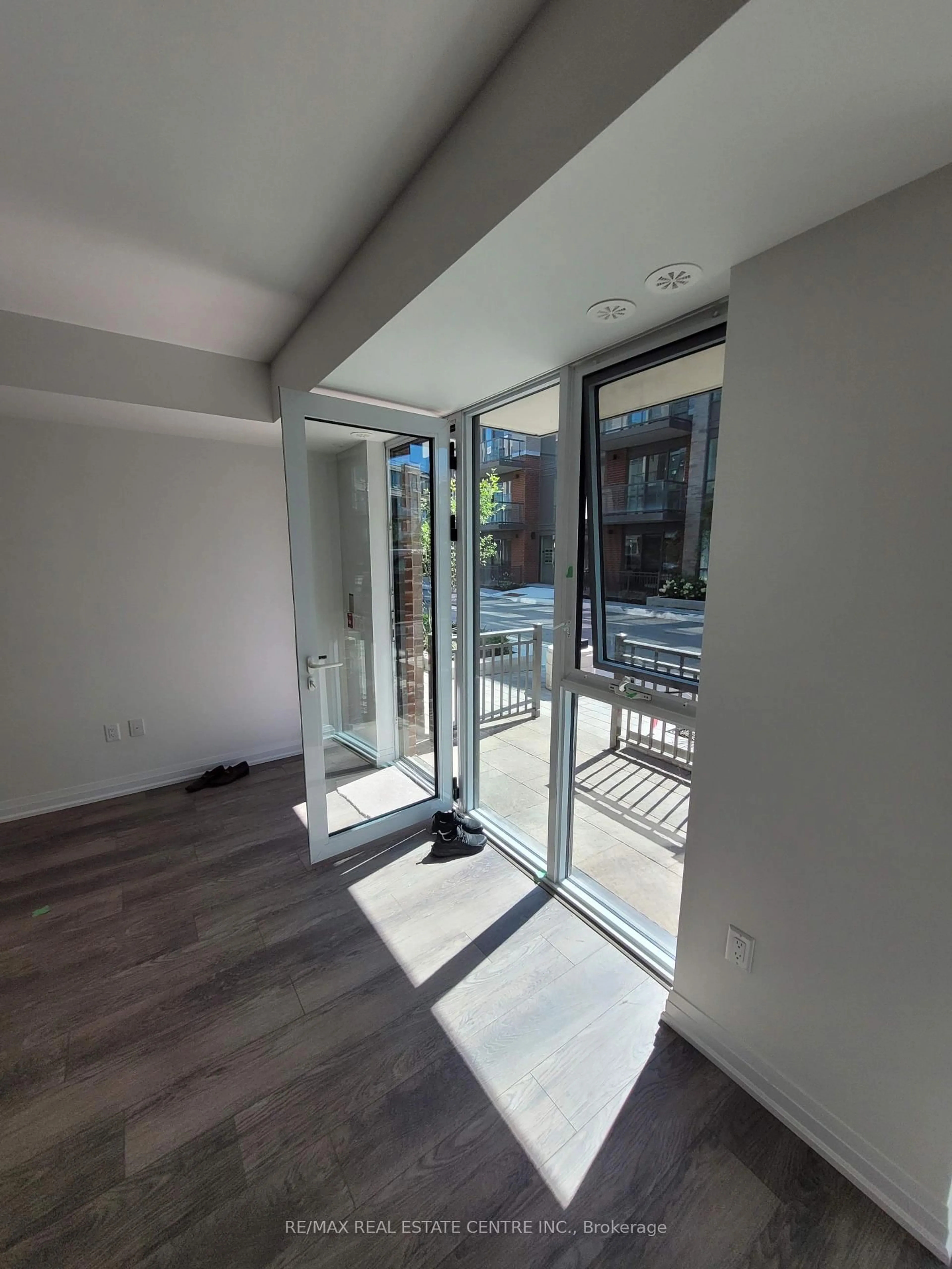 Unknown for 75 Attmar Dr #140, Brampton Ontario L6P 0Y6