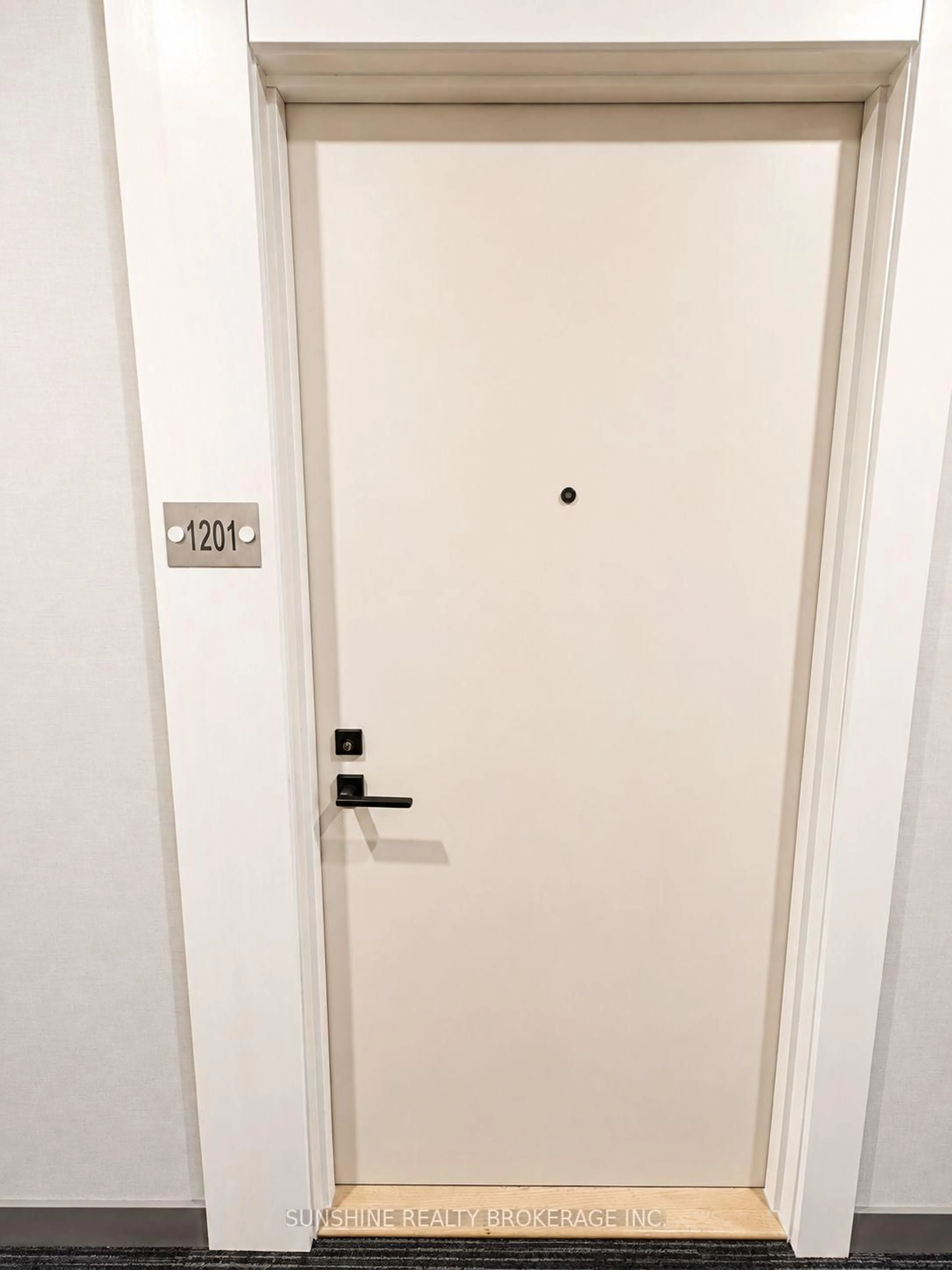 A pic of a room for 4699 glen eric Dr #1201, Mississauga Ontario L5N 3L3