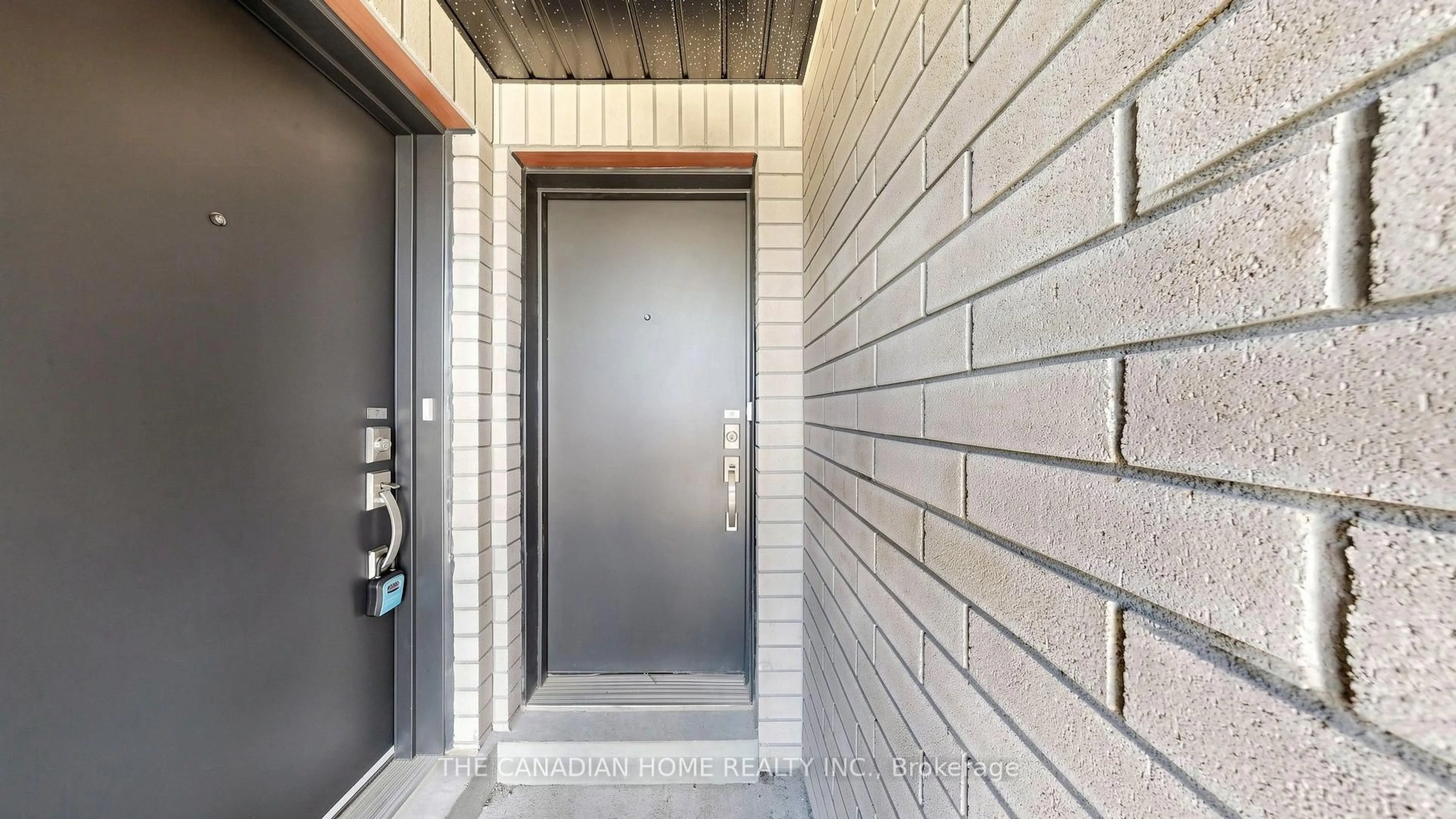 Indoor entryway for 45 Romilly Ave #7, Brampton Ontario L7A 5L8