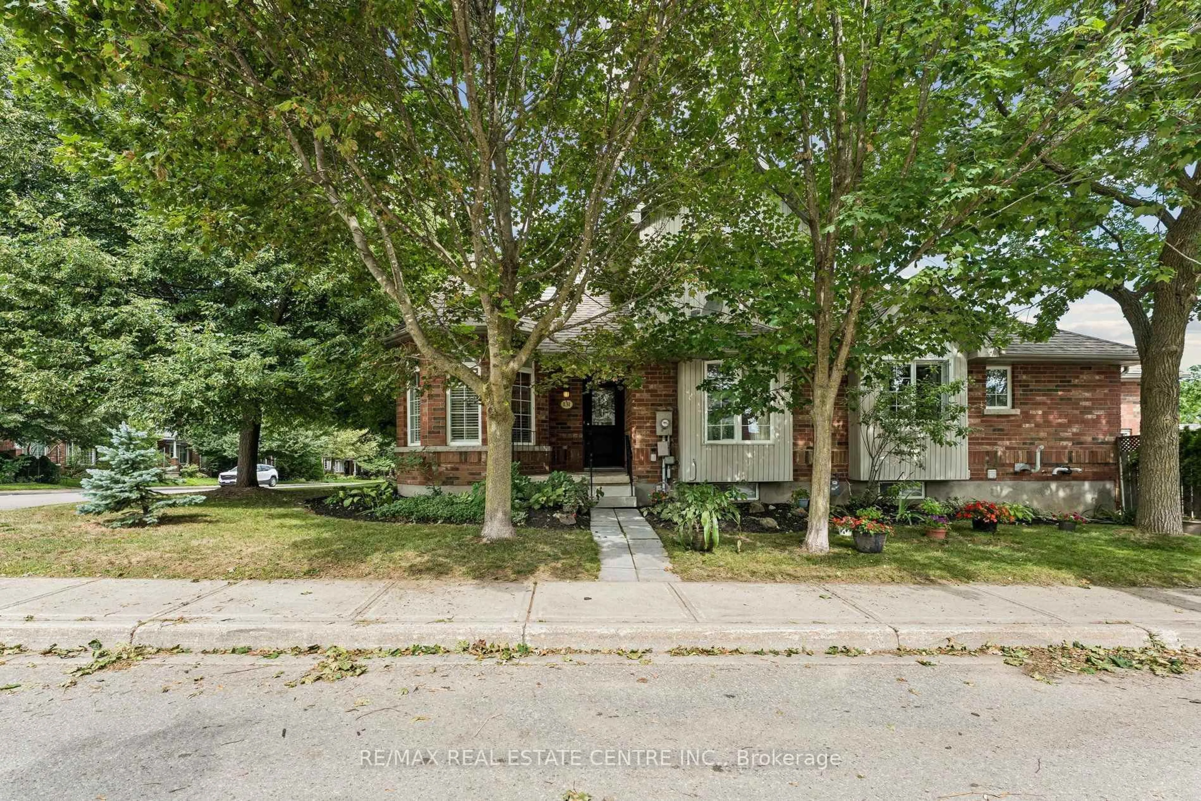 Home with brick exterior material, street for 131 Montgomery Blvd, Orangeville Ontario L9W 5C1