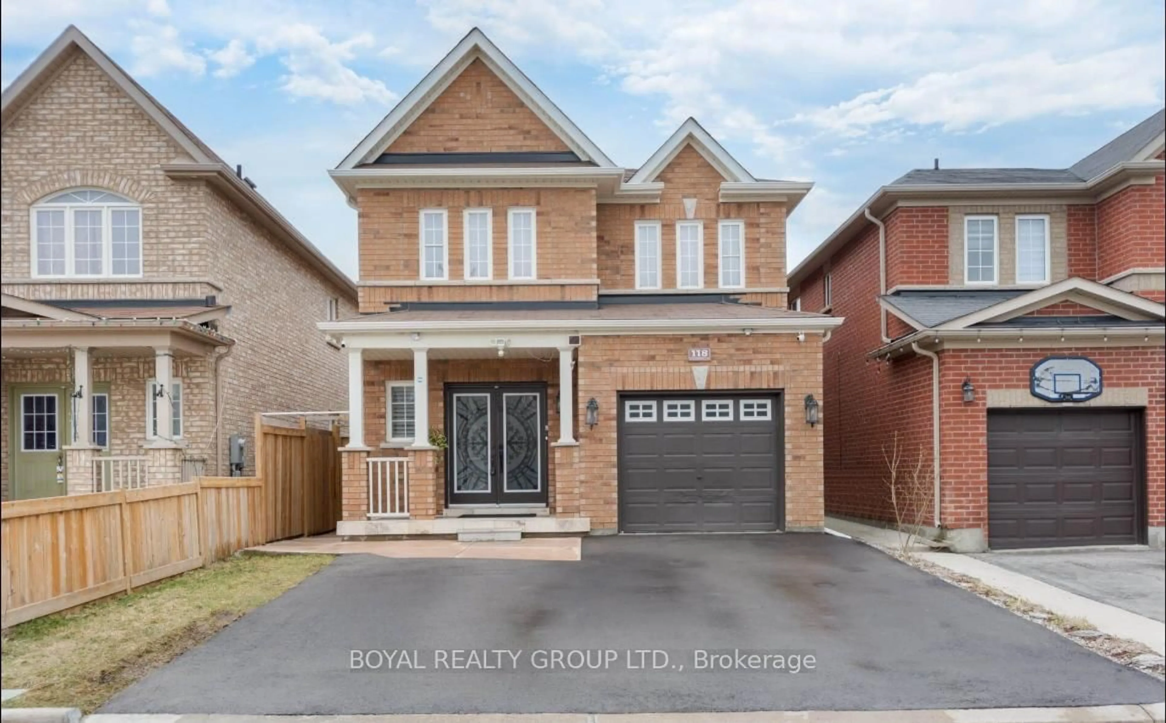 Home with brick exterior material, street for 118 Footbridge Cres, Brampton Ontario L6R 0T9