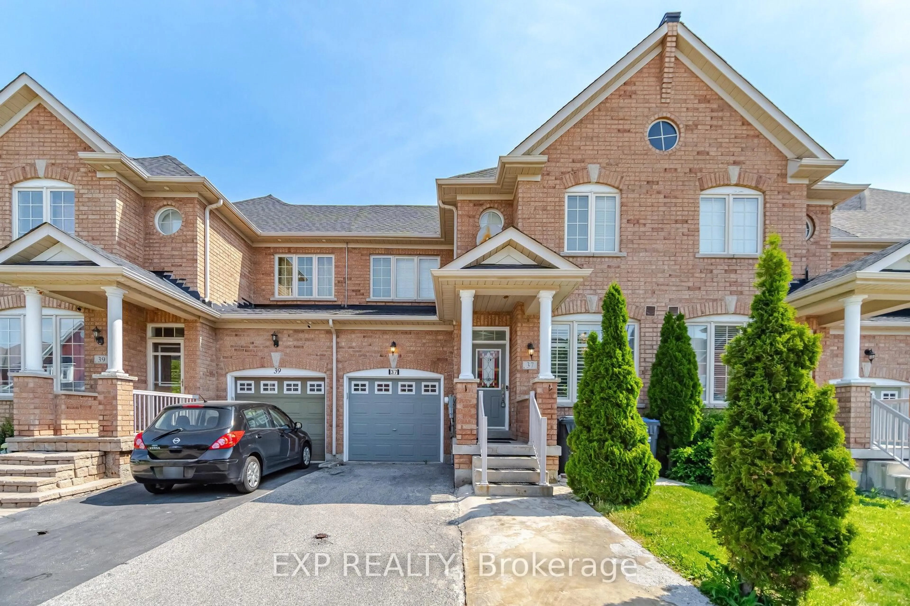 Home with brick exterior material, street for 37 Totten Dr, Brampton Ontario L6R 0P5