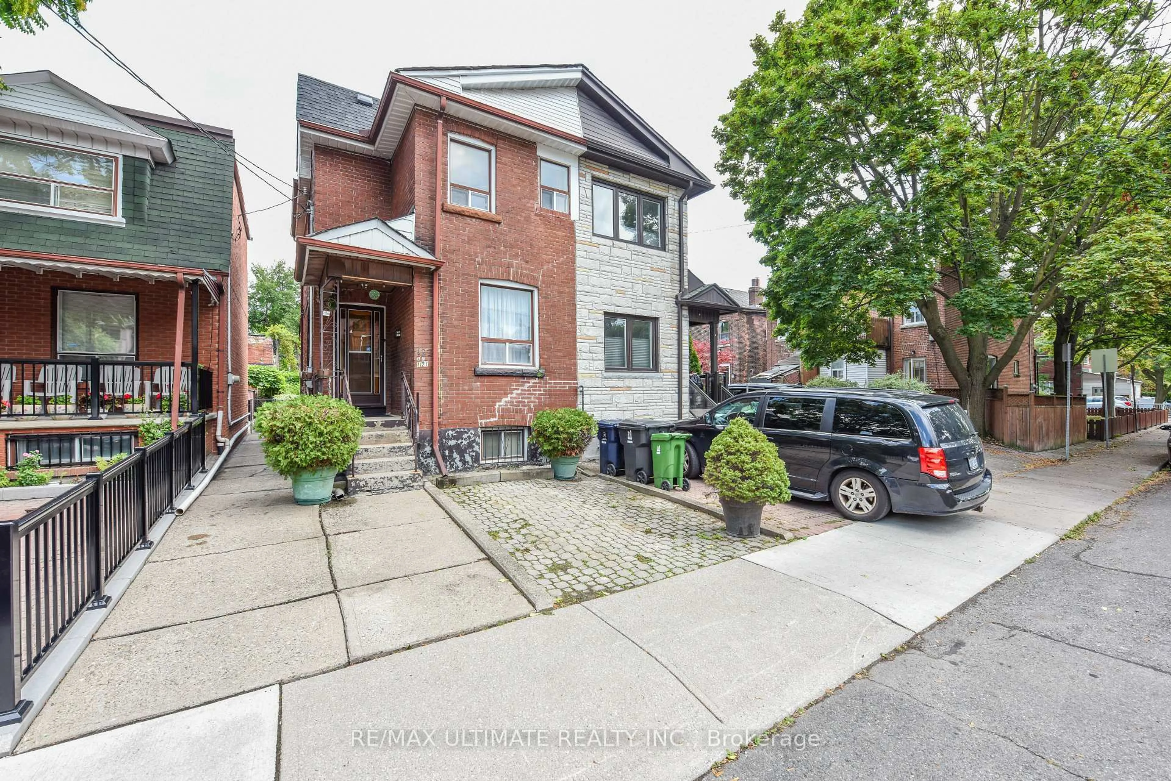 Home with brick exterior material, street for 127 Salem Ave, Toronto Ontario M6H 3C4