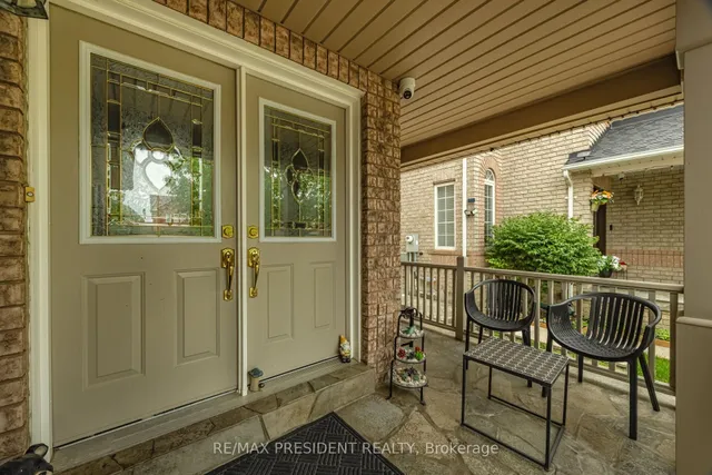 14 Baybrook Rd, Brampton 4