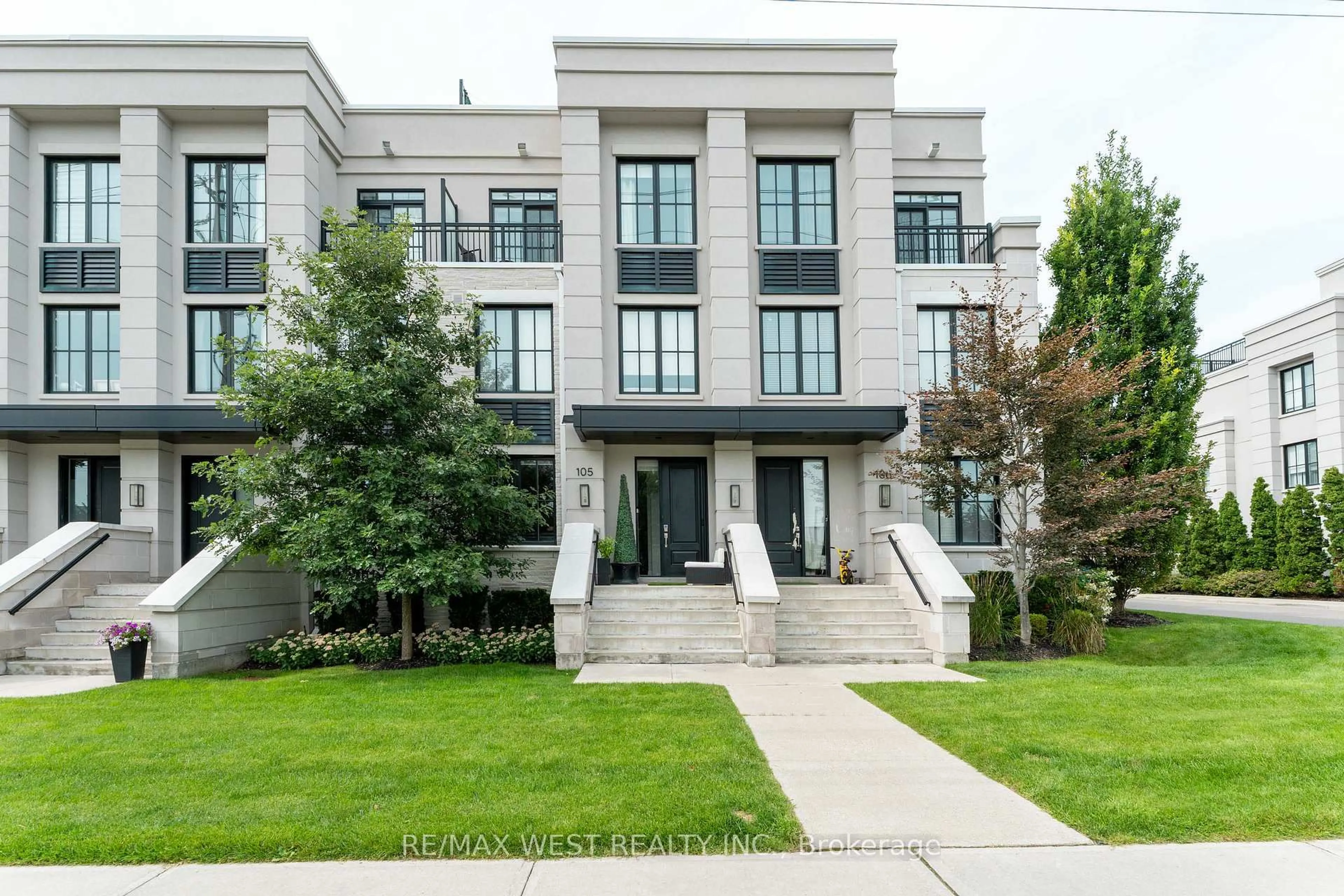 Unknown for 1180 Cawthra Rd #105, Mississauga Ontario L5G 0A5