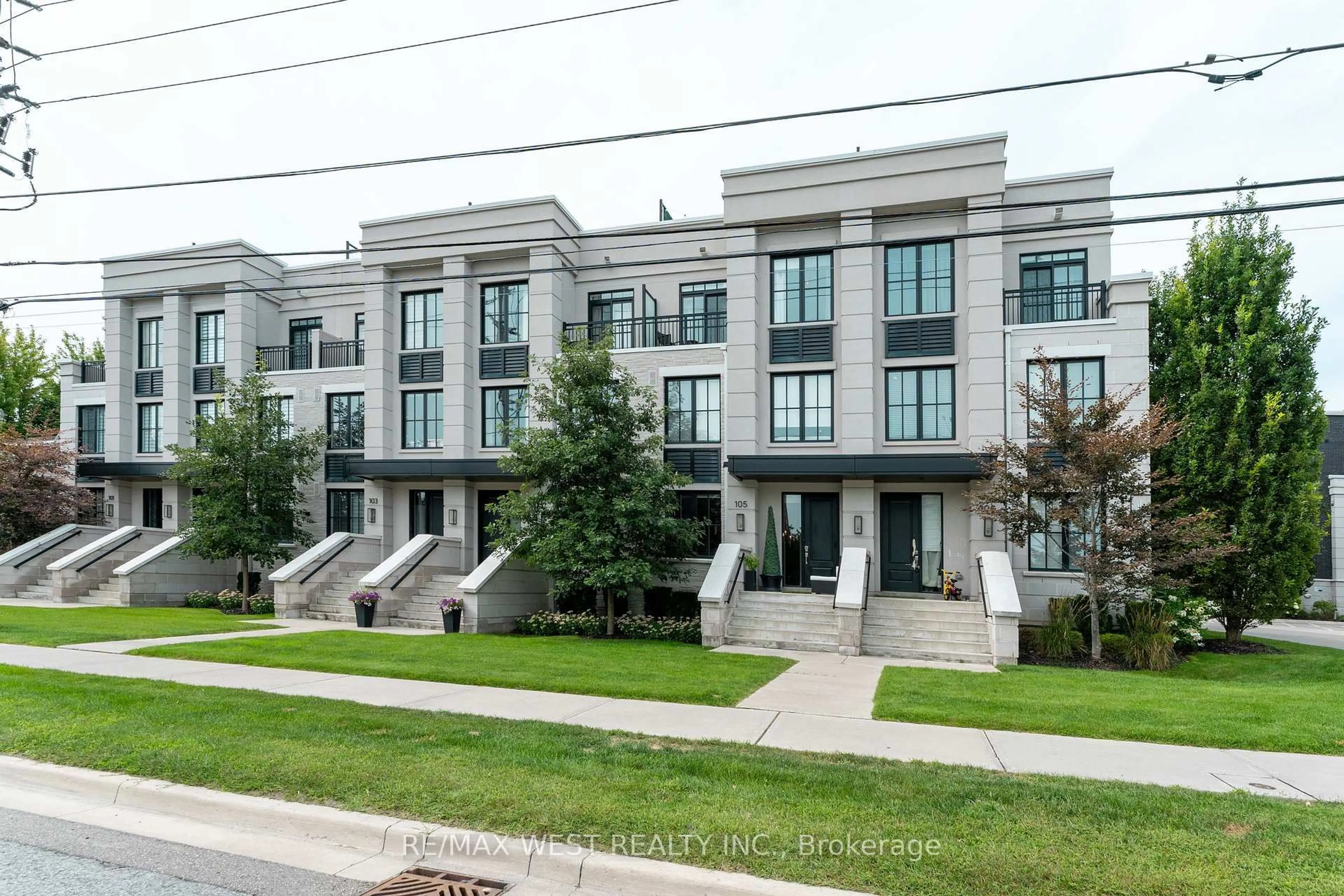 Unknown for 1180 Cawthra Rd #105, Mississauga Ontario L5G 0A5