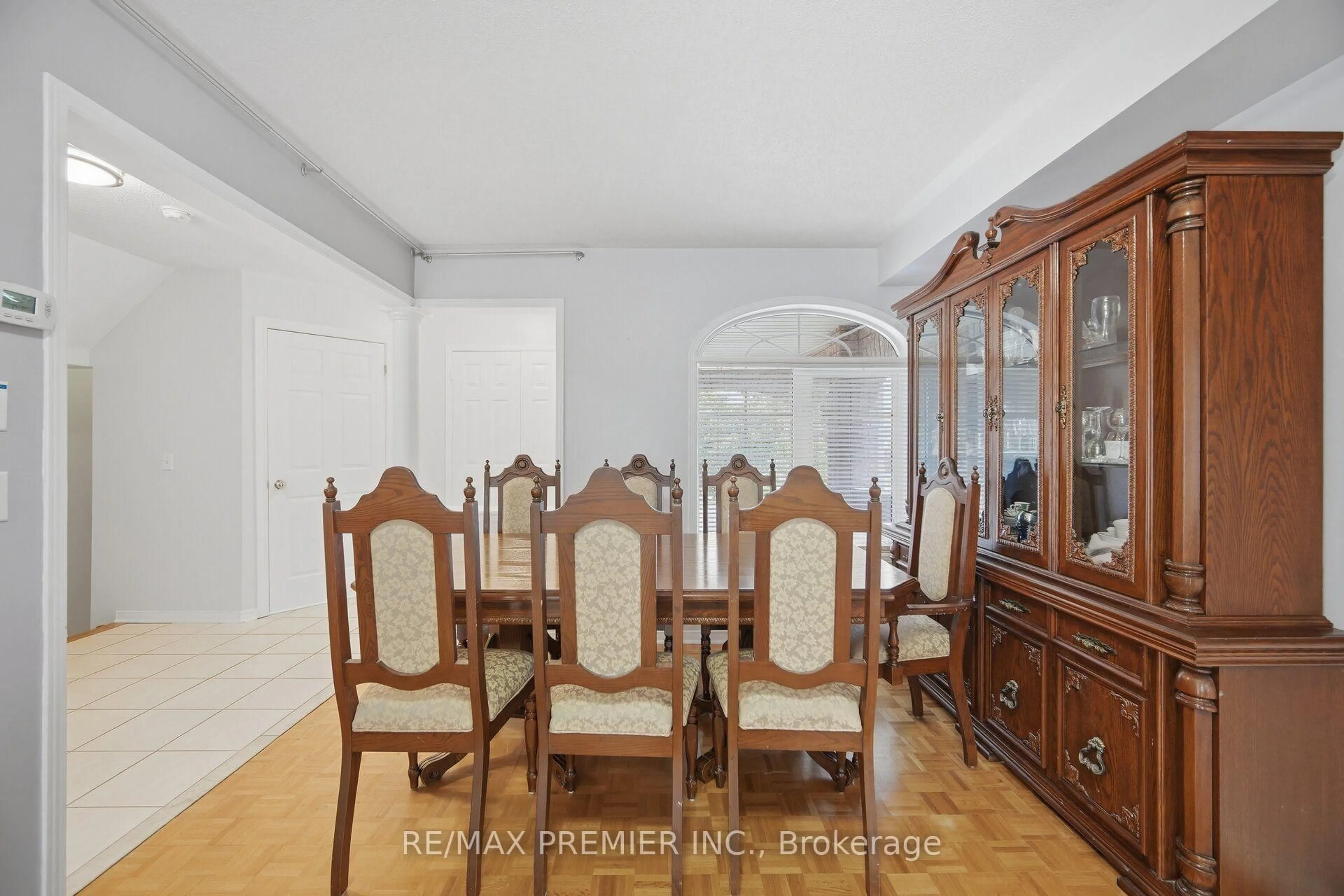 Dining room, unknown for 14 Crestridge Dr, Caledon Ontario L7E 2T7