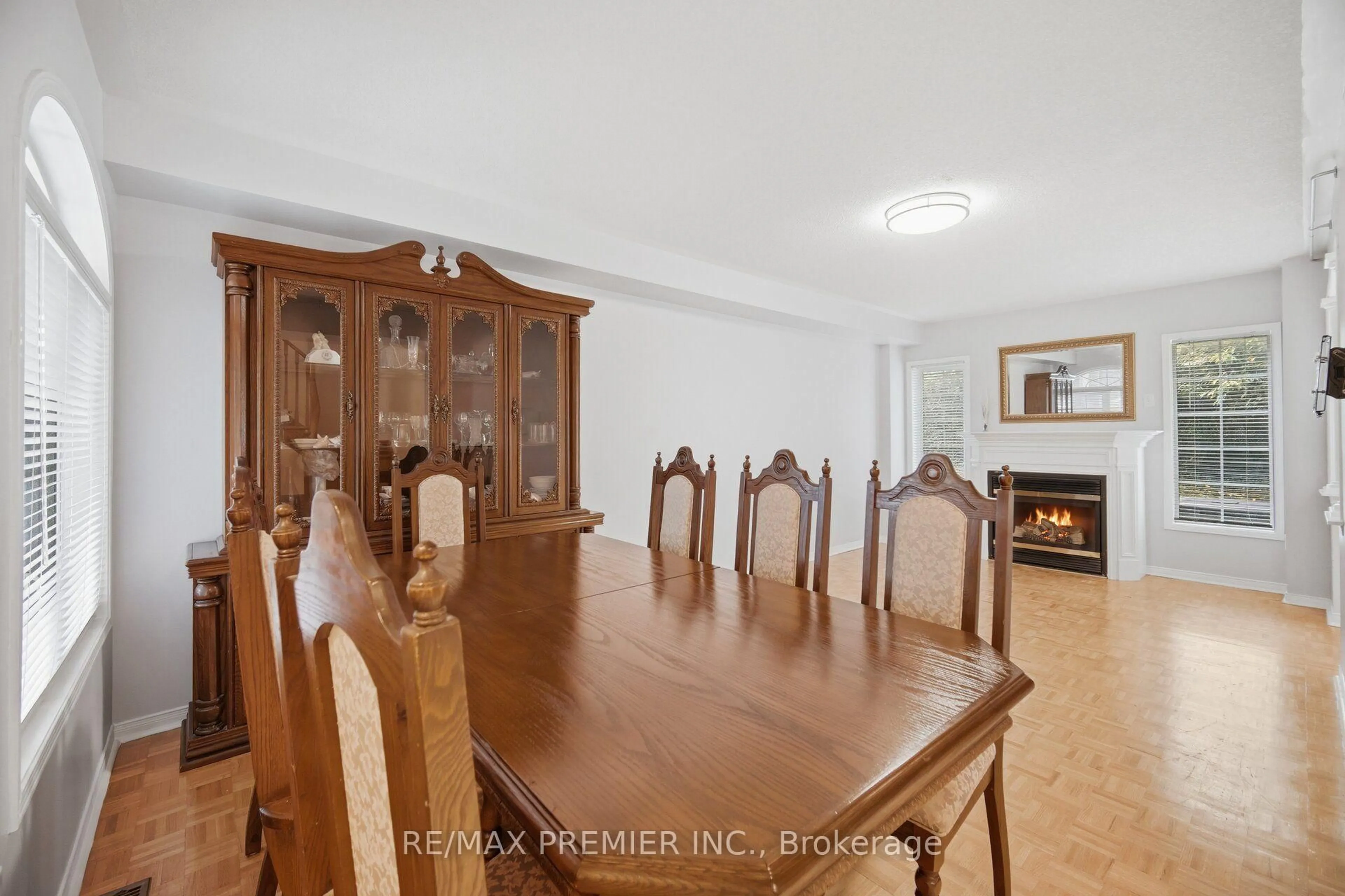 Dining room, unknown for 14 Crestridge Dr, Caledon Ontario L7E 2T7