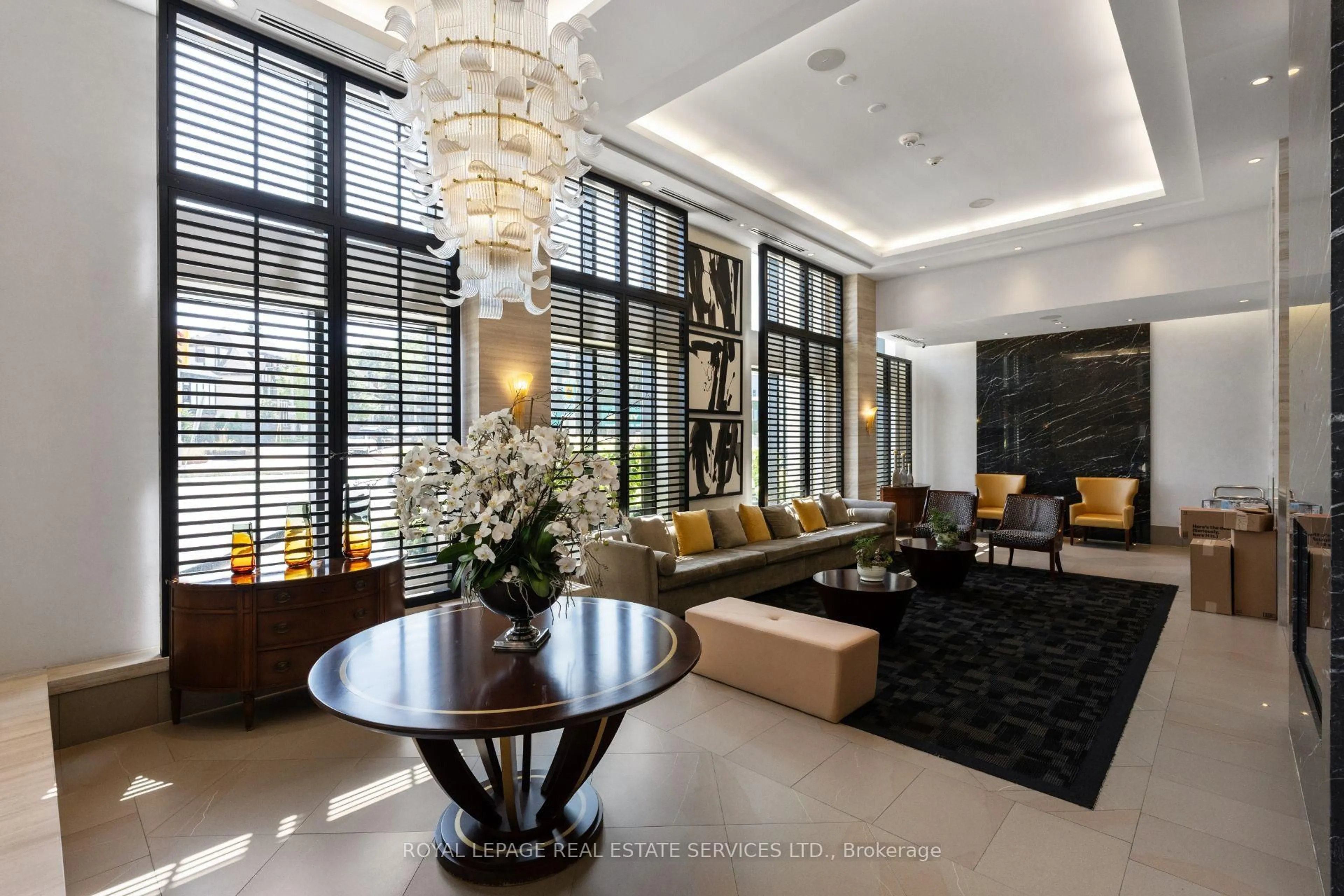 Lobby for 1 Old Mill Dr #107, Toronto Ontario M6S 0A1