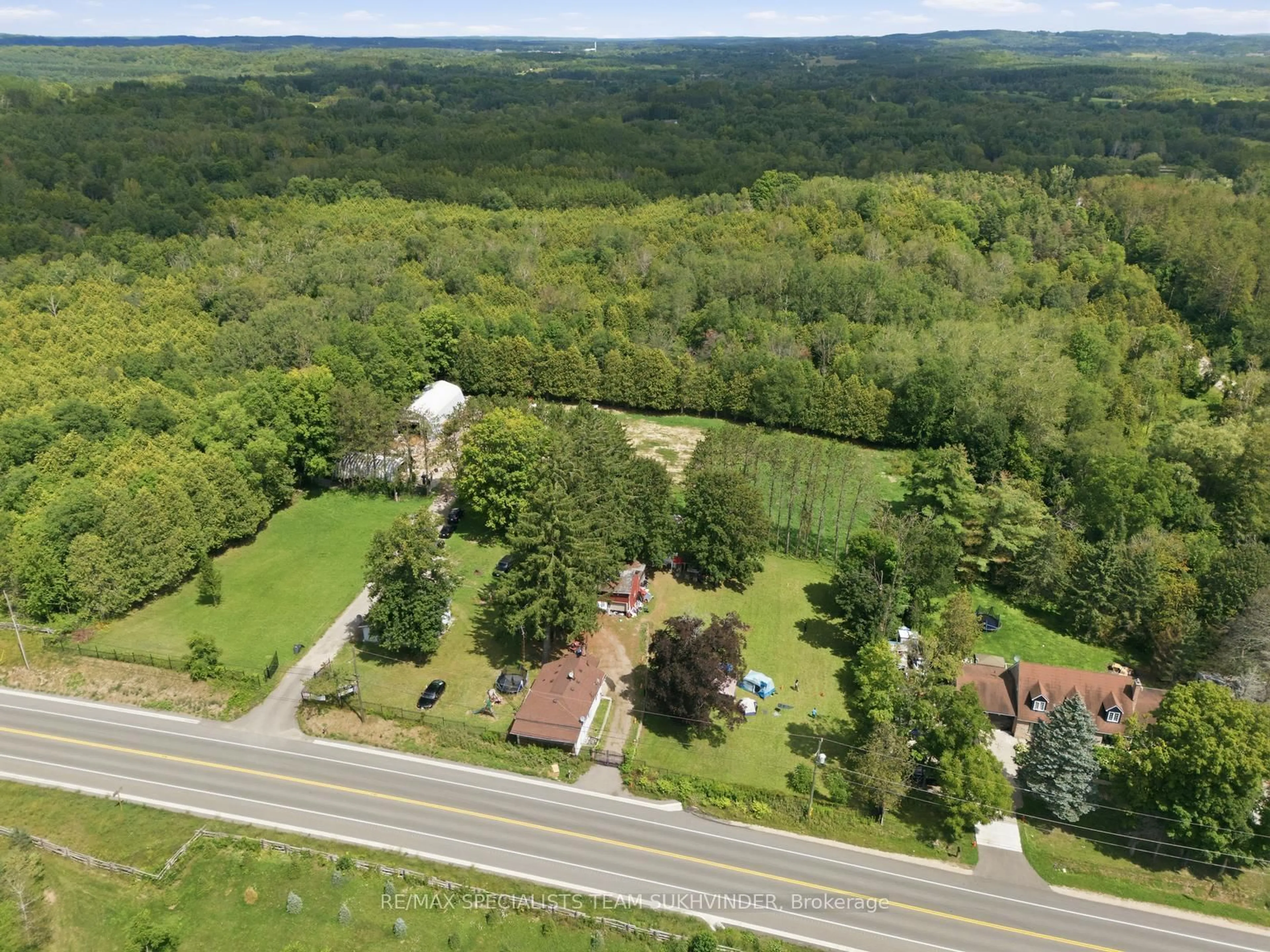 A pic from outside/outdoor area/front of a property/back of a property/a pic from drone, mountain view for 17043 The Gore Rd, Caledon Ontario L7E 0X6