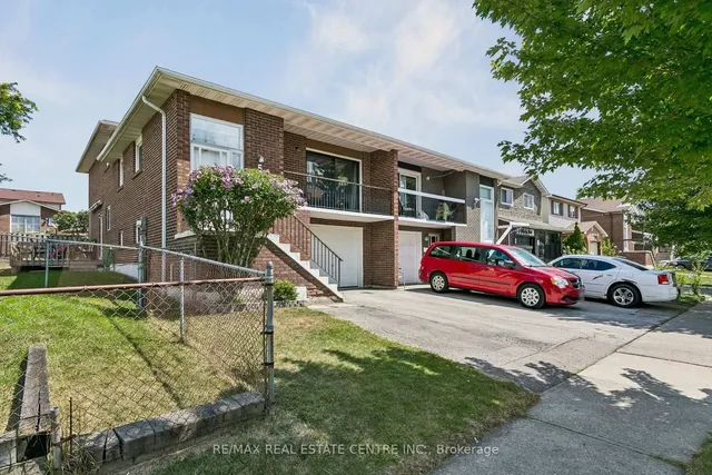 5 Hockley Path, Brampton 2