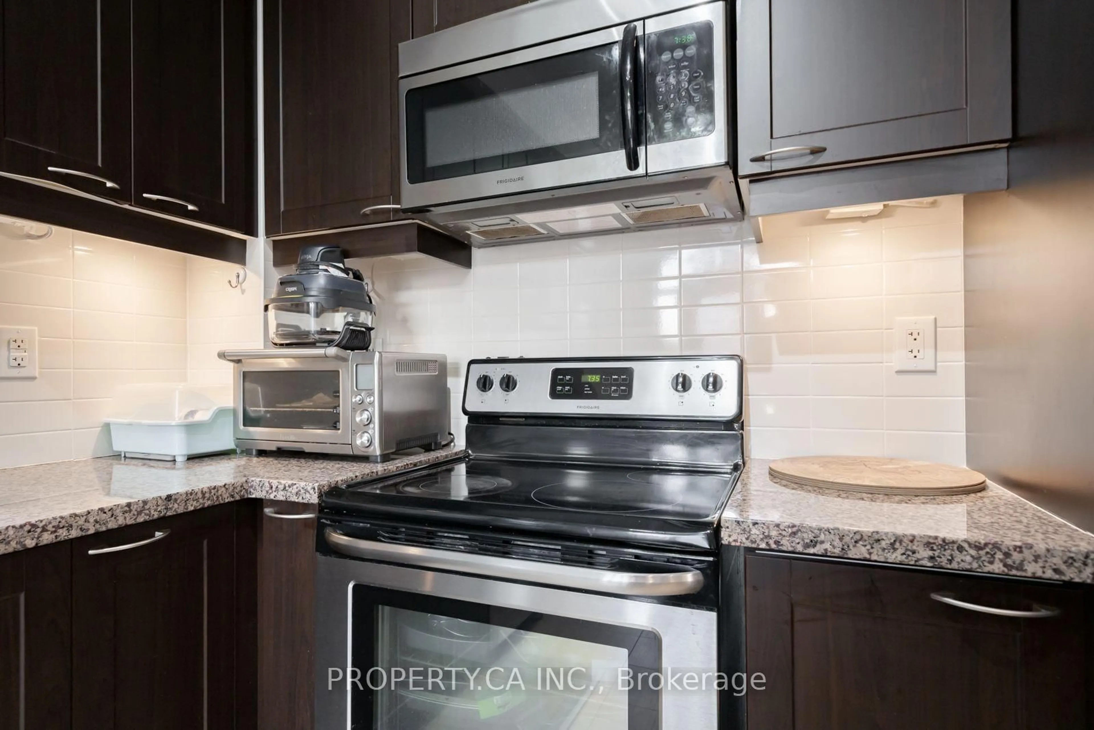 Standard kitchen, unknown for 383 Prince Of Wales Dr #112, Mississauga Ontario L5B 0C7