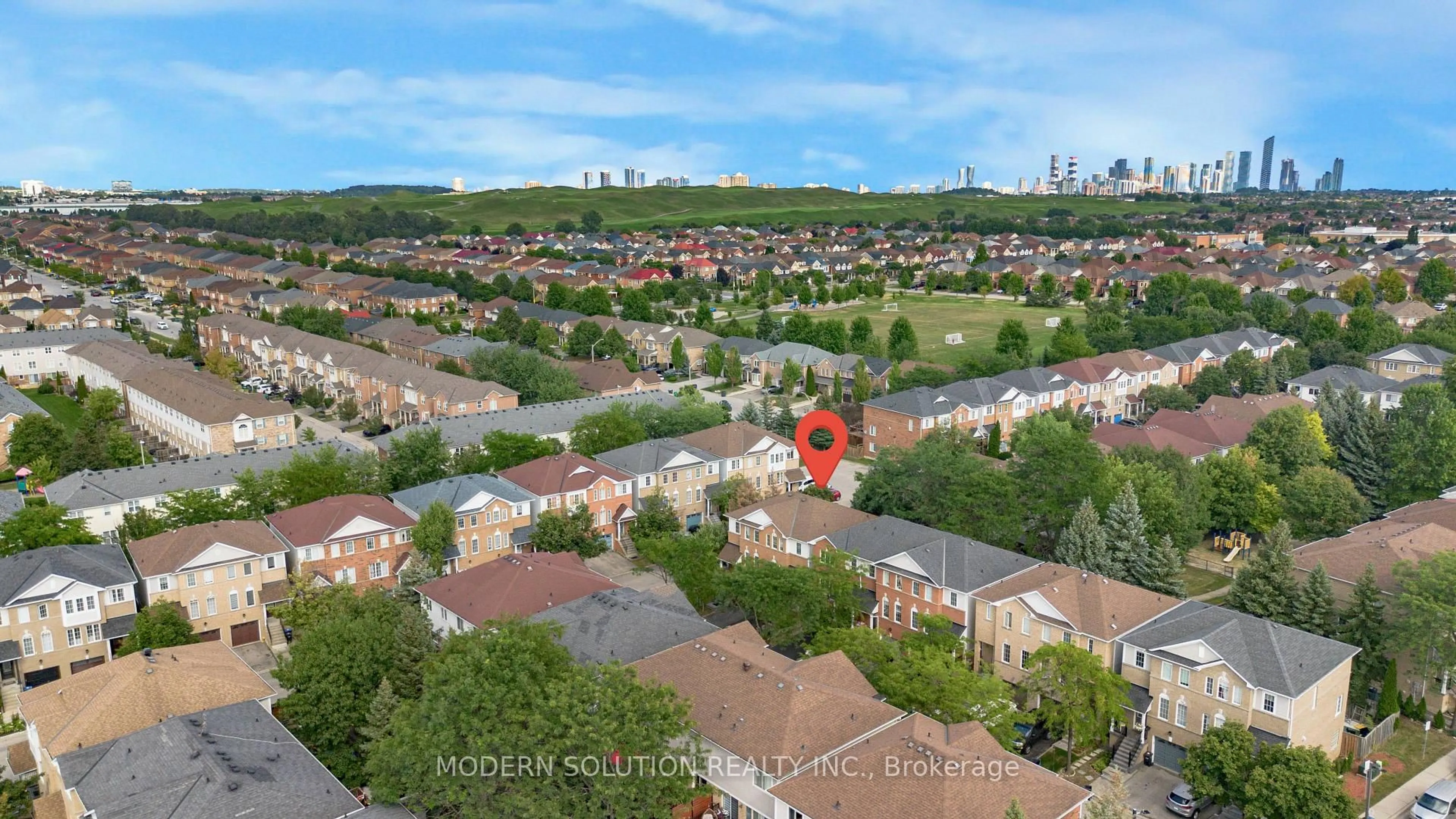 A pic from outside/outdoor area/front of a property/back of a property/a pic from drone, city buildings view from balcony for 1480 Britannia Rd #133, Mississauga Ontario L5V 2K4