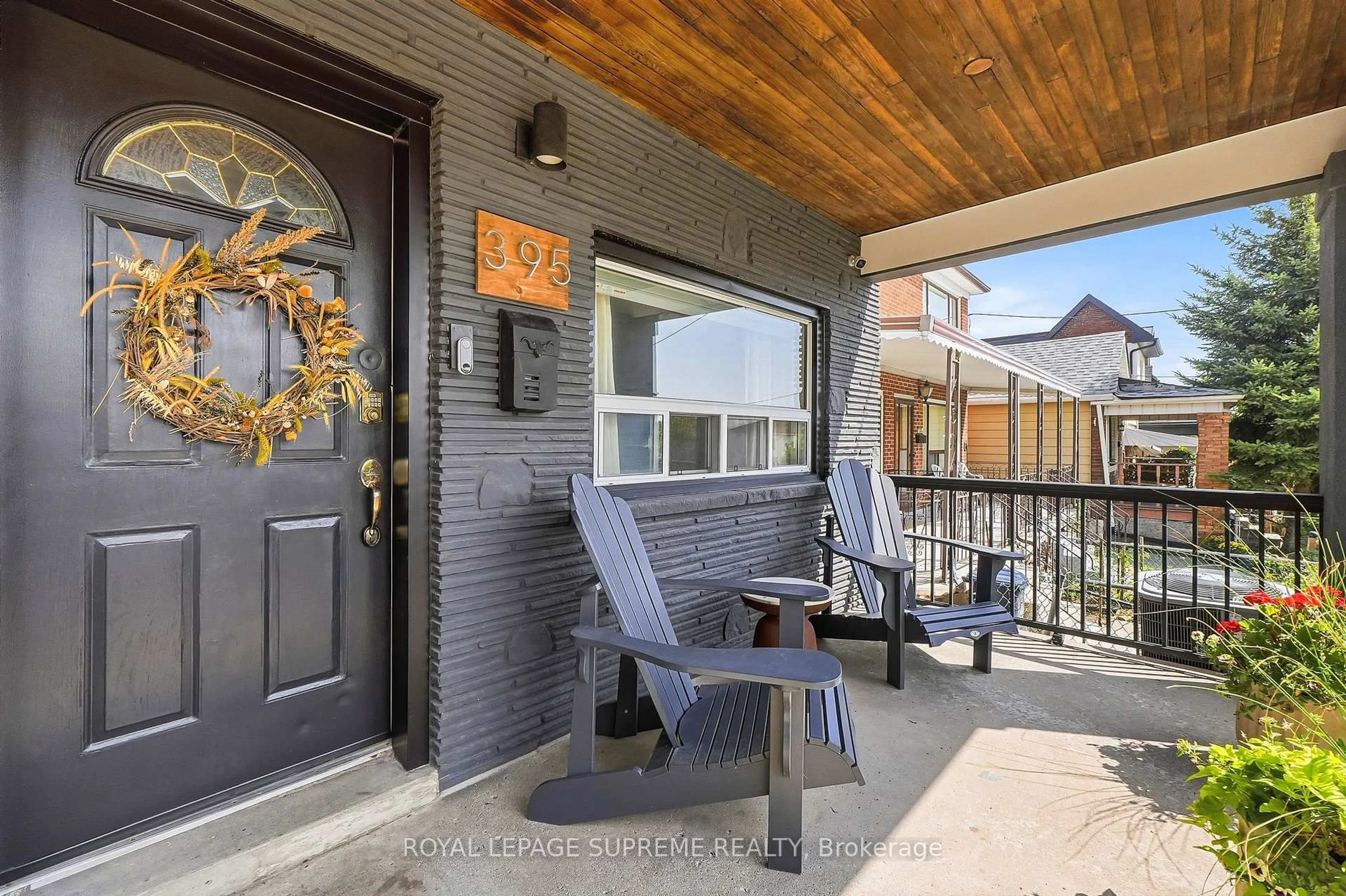 Unknown for 395 McRoberts Ave, Toronto Ontario M6E 4R1