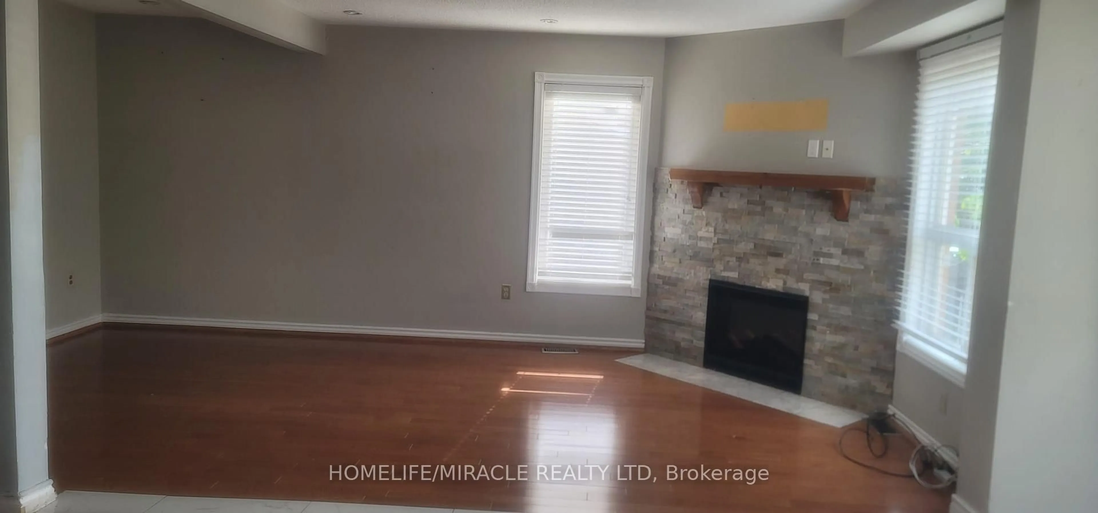 A pic of a room for 144 Moffatt Ave, Brampton Ontario L6Y 4R8