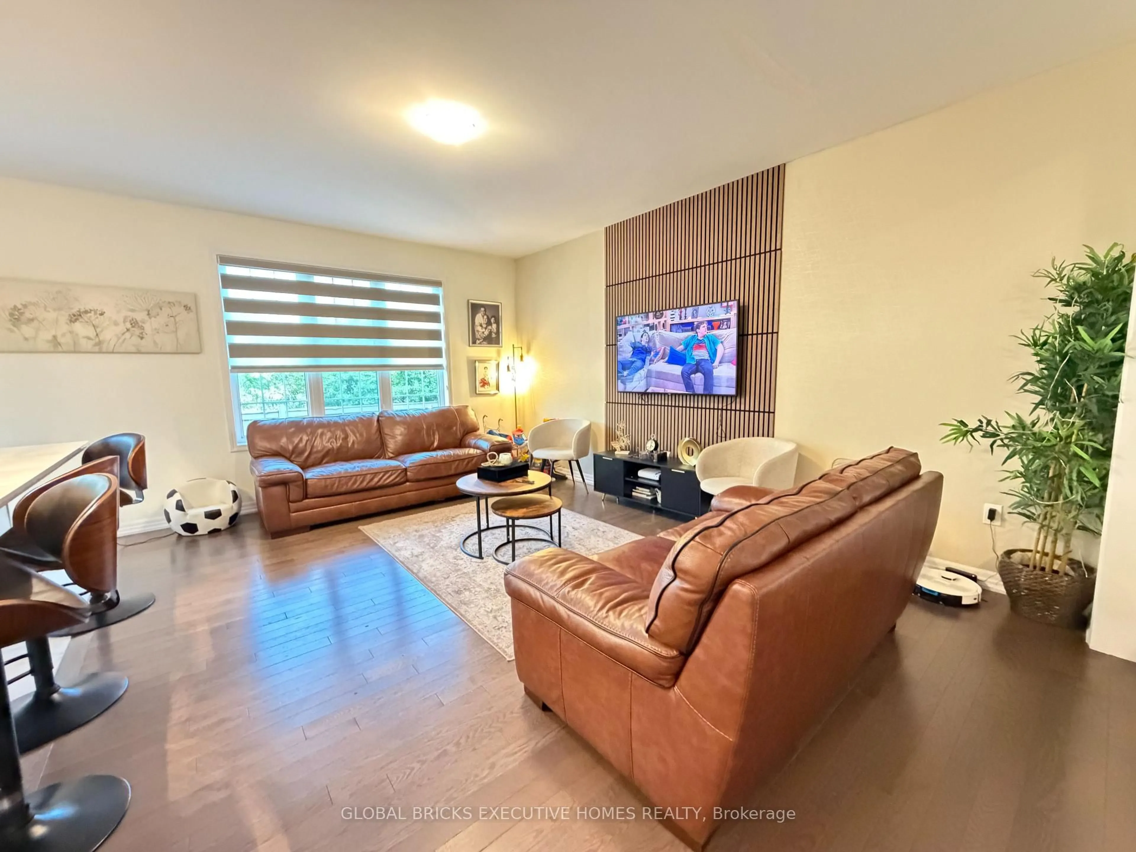 Living room with furniture, unknown for 3461 Eternity Way, Oakville Ontario L6H 0Y2