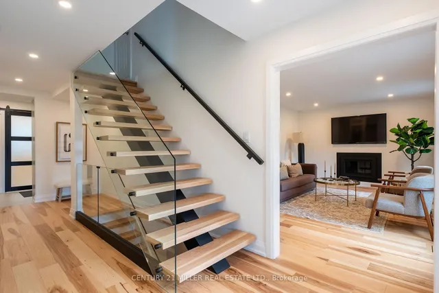 579 Fourth Line, Oakville 5
