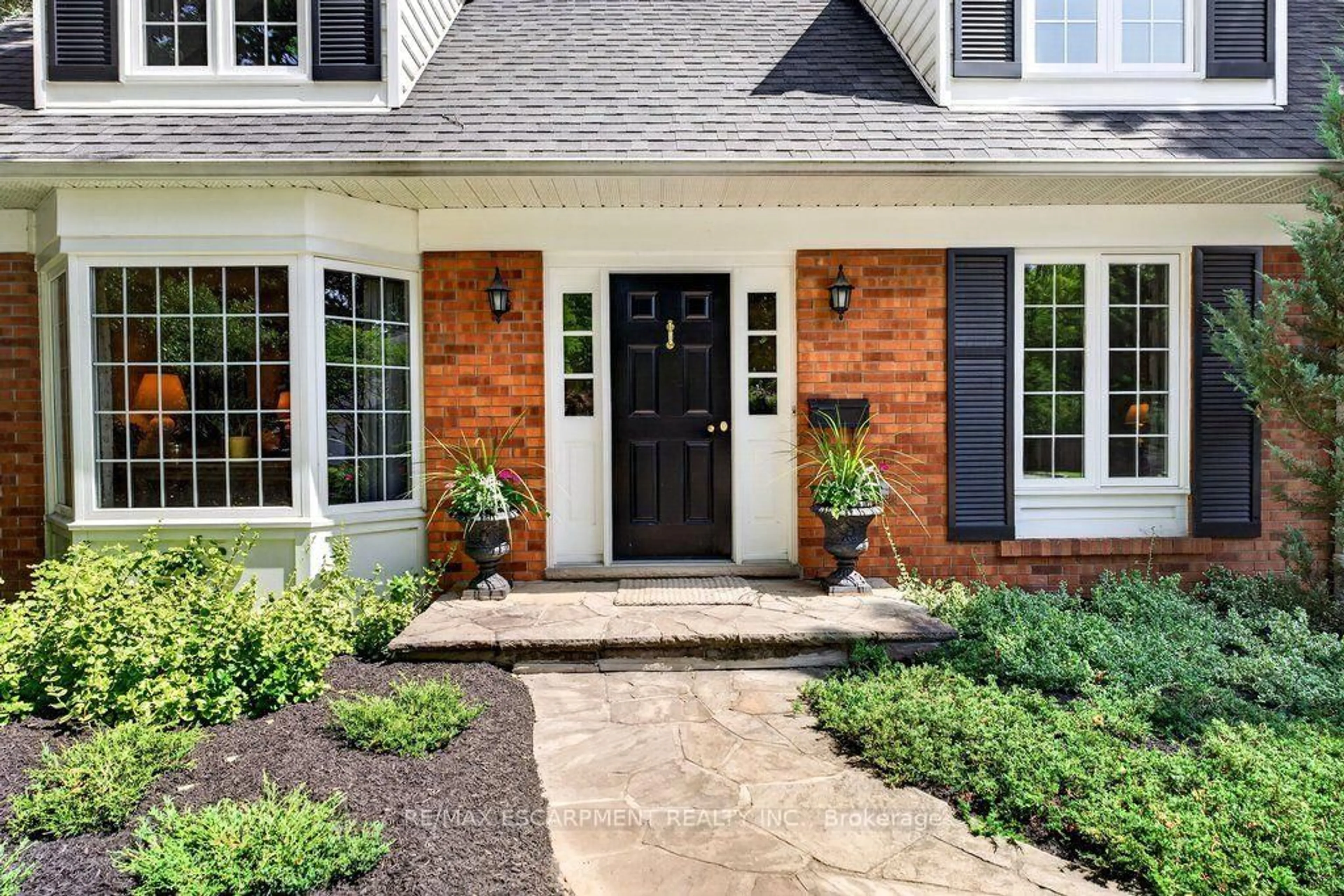 Home with brick exterior material, street for 1975 Sterling Pl, Burlington Ontario L7P 2Y6