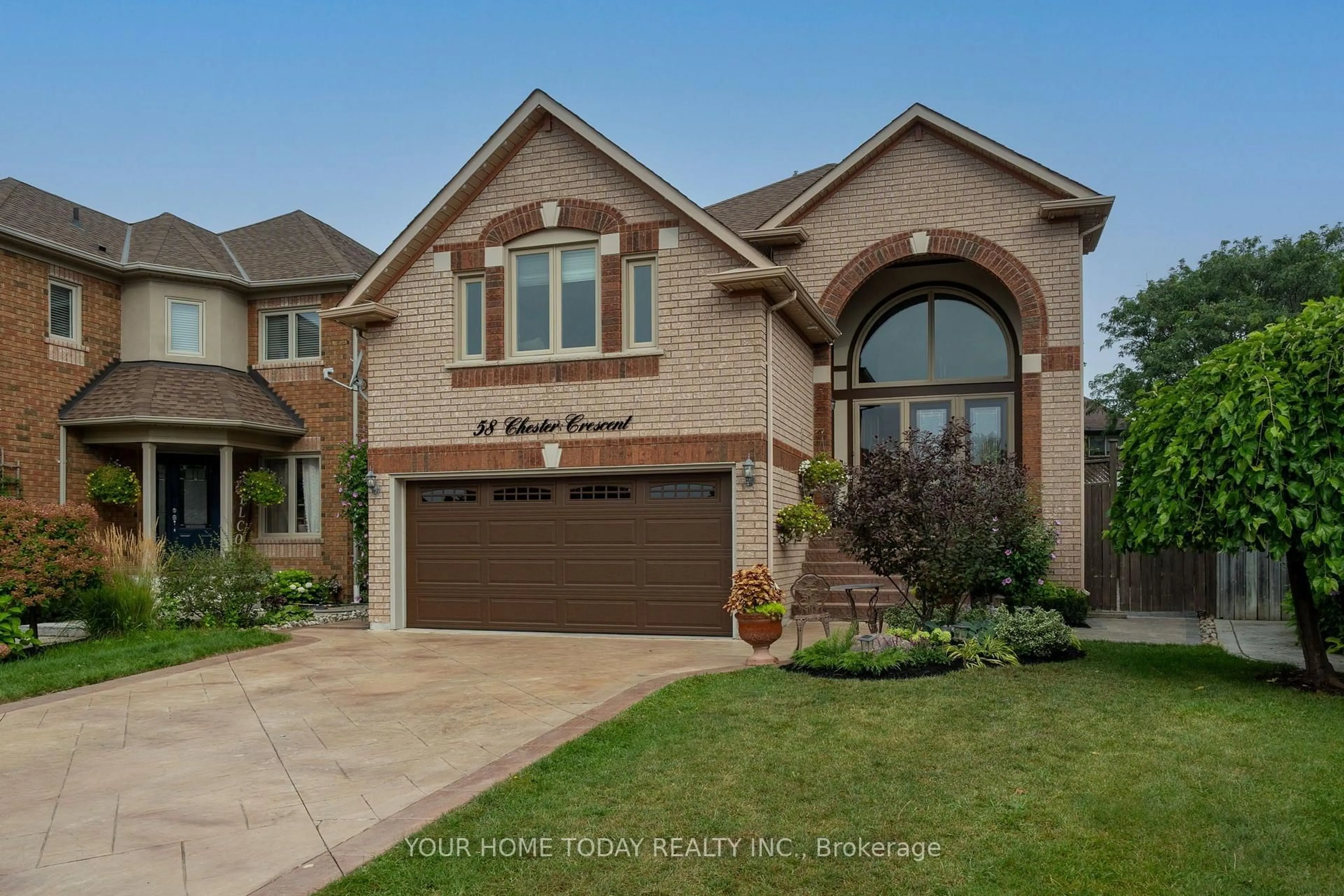 Home with brick exterior material, street for 58 Chester Cres, Halton Hills Ontario L7G 5W5