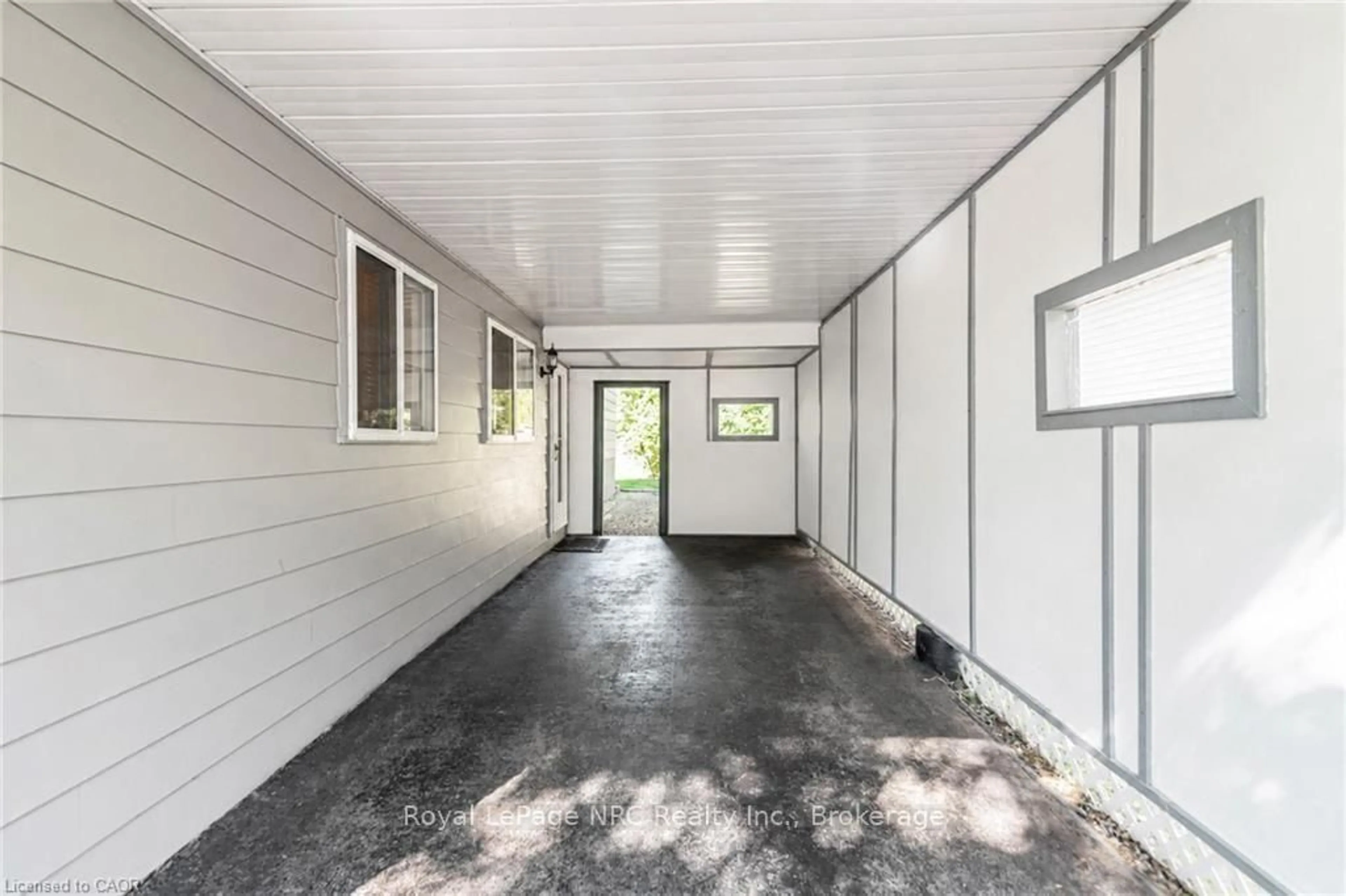 Unknown for 2234 Sheffield Dr, Burlington Ontario L7P 2X1