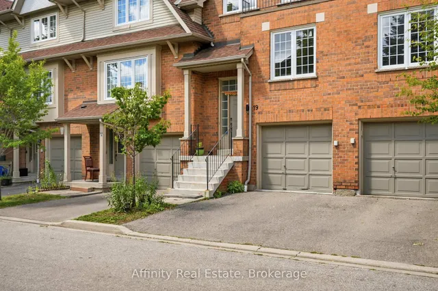 1575 South Parade Crt #19, Mississauga 5
