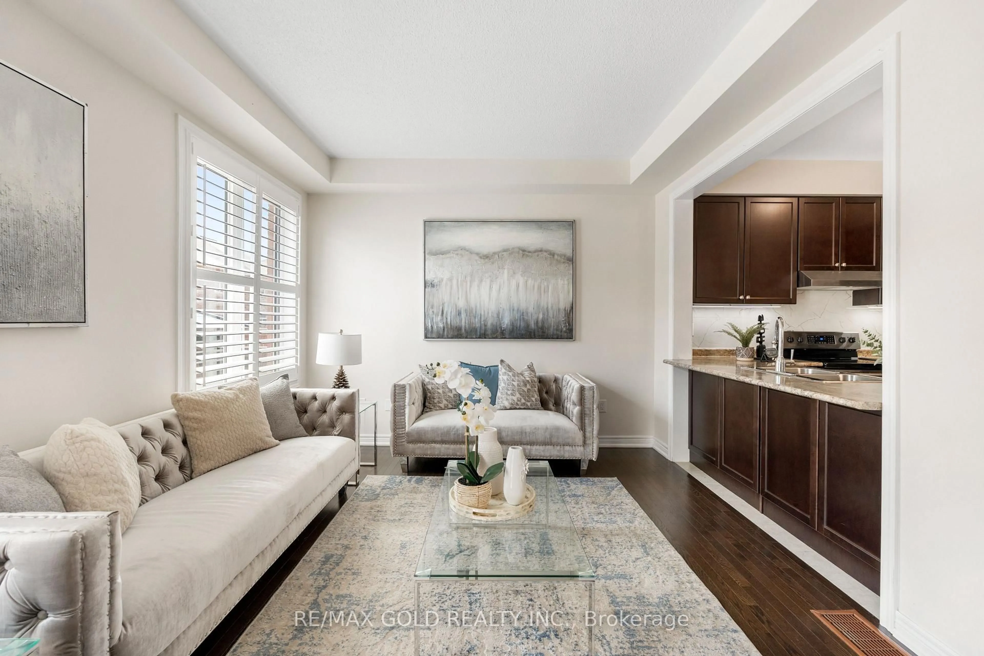 Living room with furniture, unknown for 15 Antibes Dr, Brampton Ontario L6X 5H4