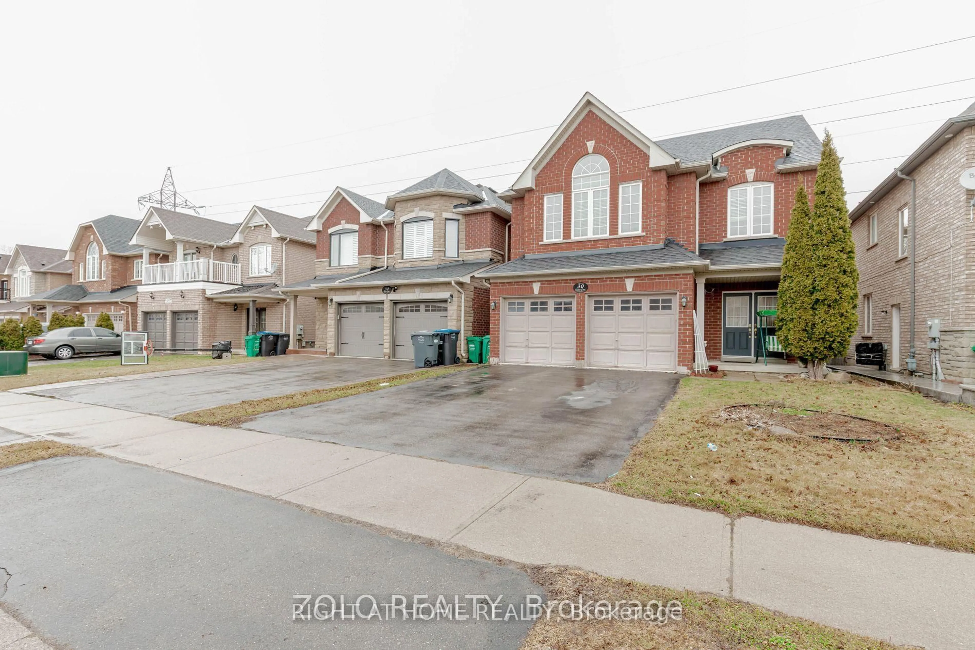A pic from outside/outdoor area/front of a property/back of a property/a pic from drone, street for 30 Tatra Cres, Brampton Ontario L6Y 0K6