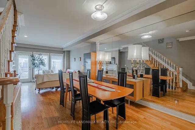 2283 Lake Shore Blvd #B, Toronto 4